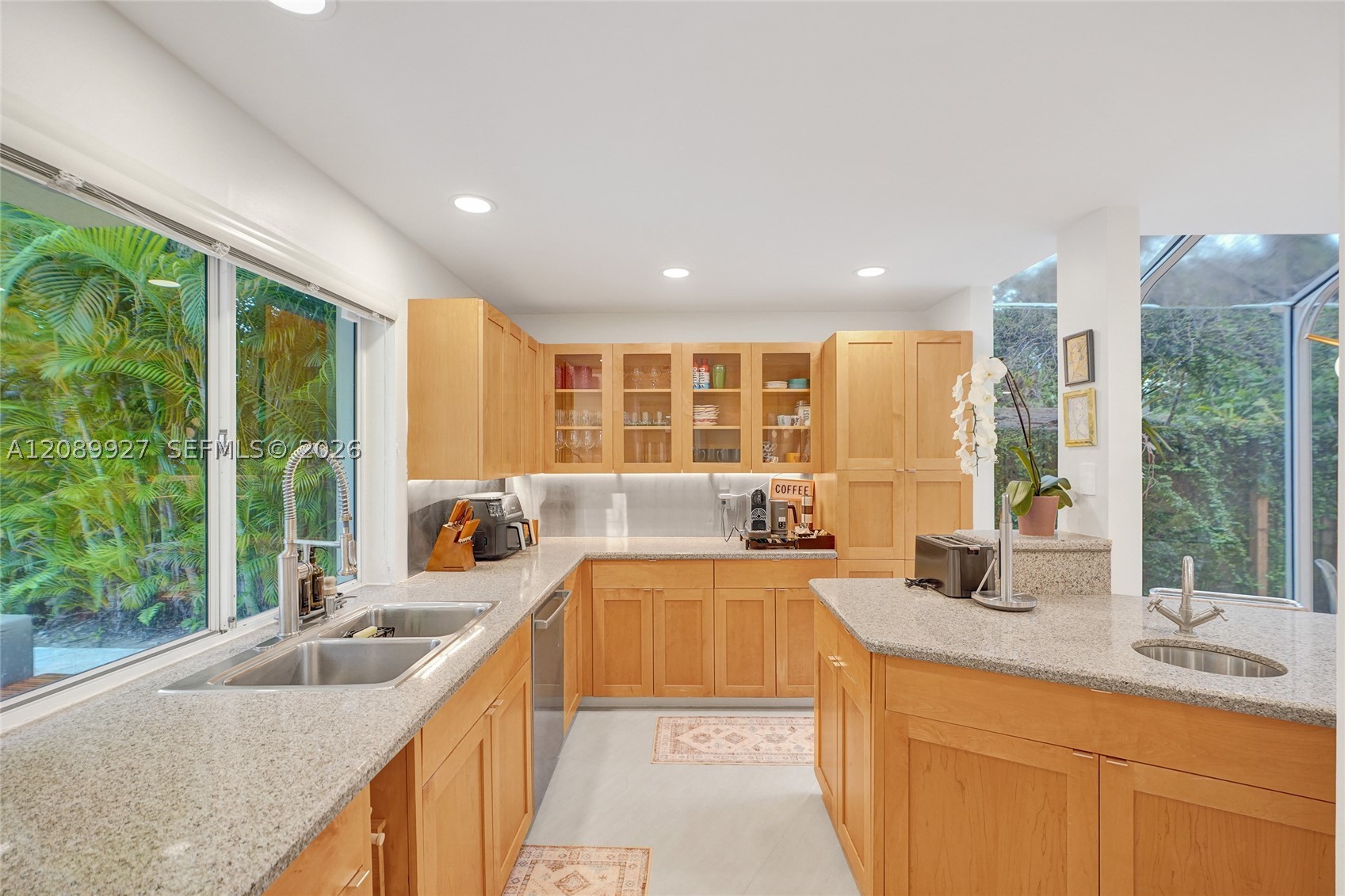 2360 Tigertail Ave Miami, FL 33133