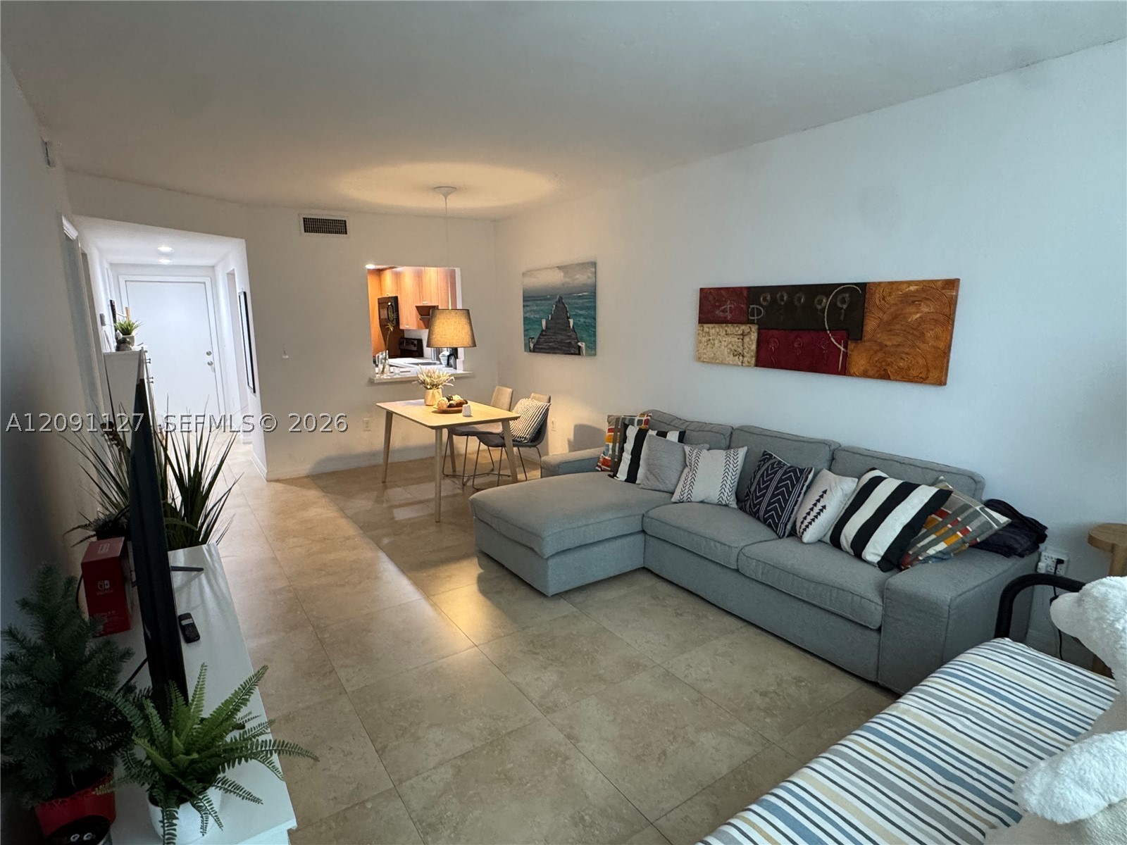 240 Galen Dr #103