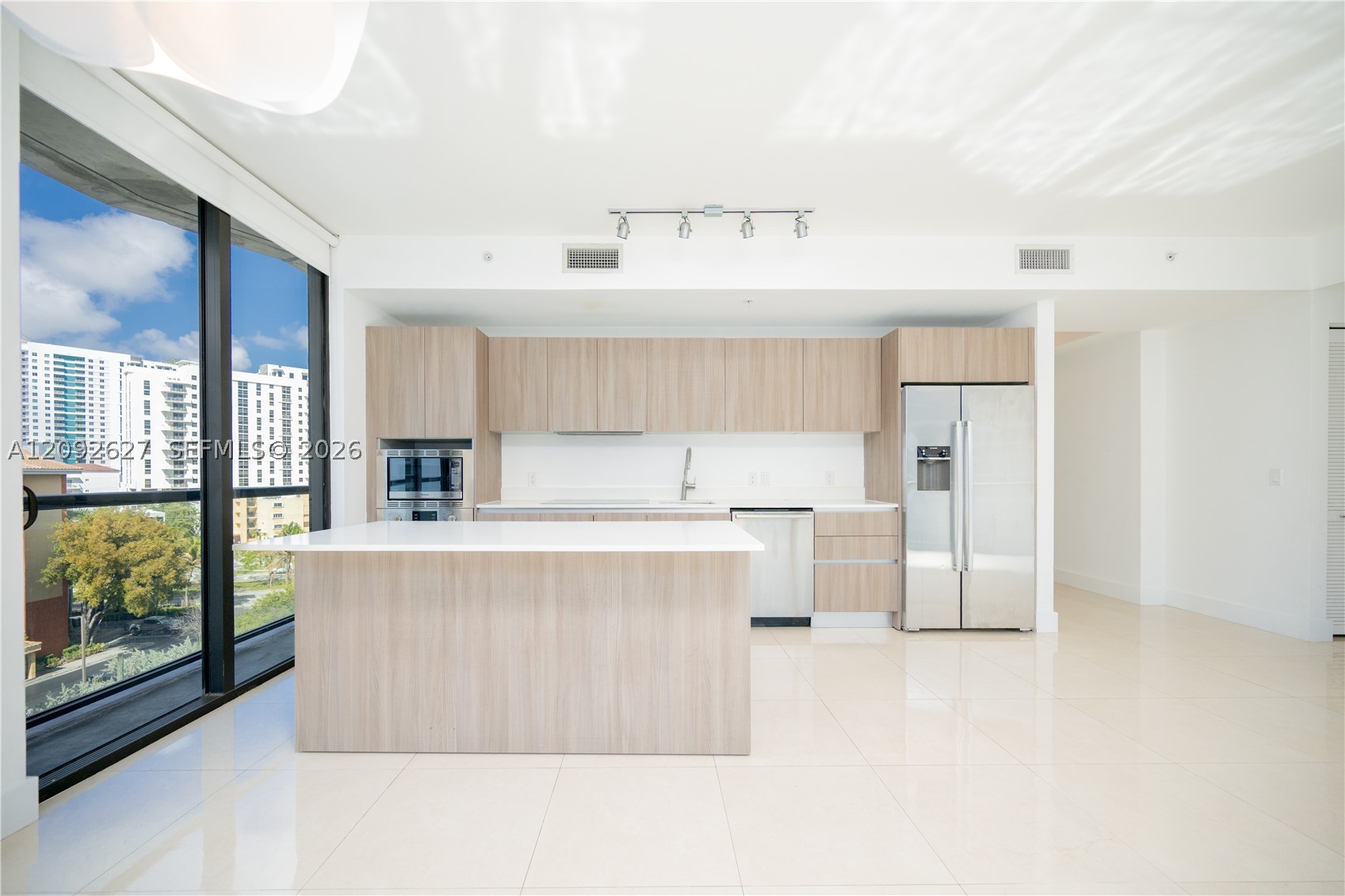 image Cassa Brickell4