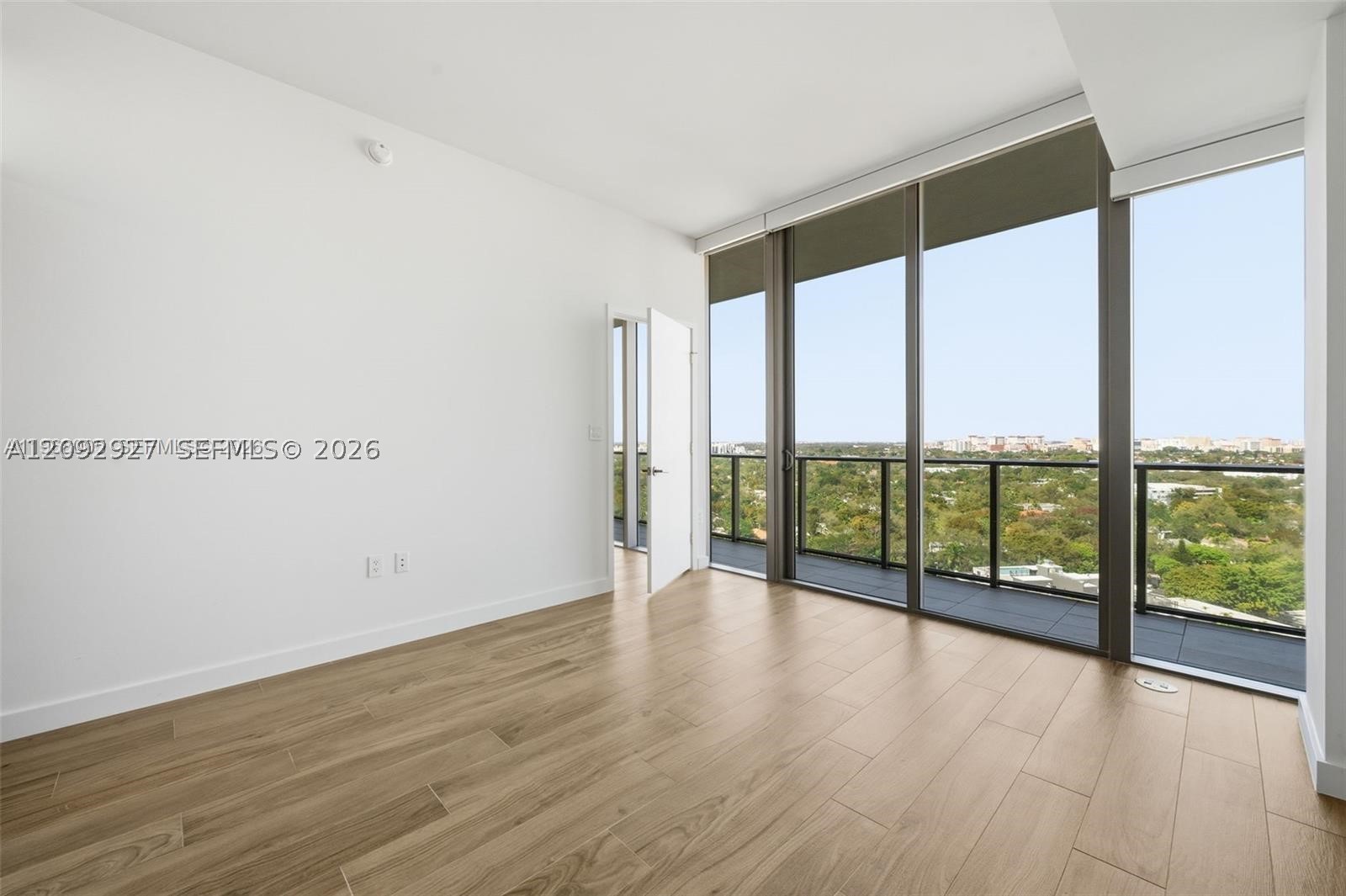 2678 Tigertail Ave #1501 Miami, FL 33133
