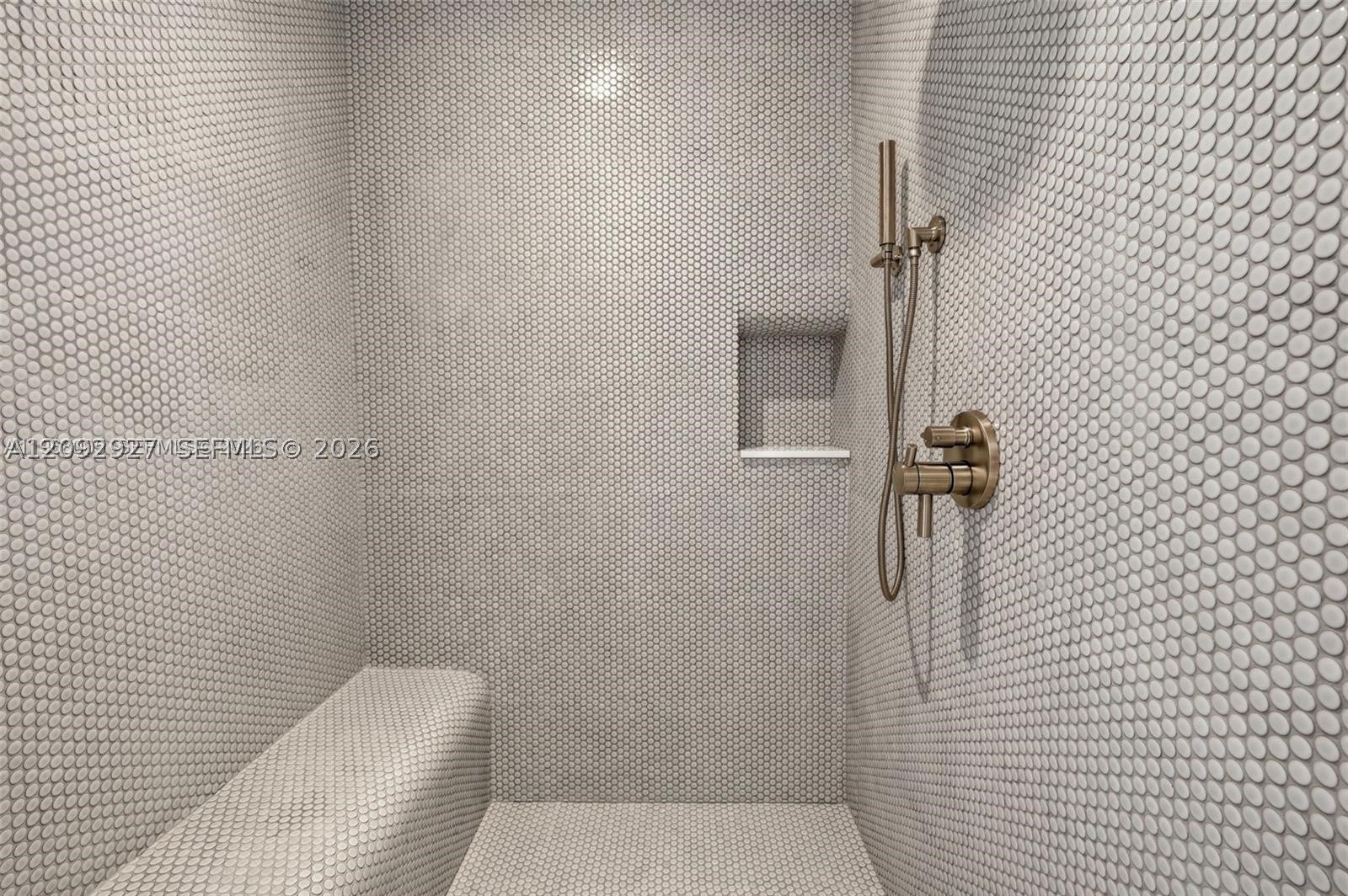 2678 Tigertail Ave #1501 Miami, FL 33133