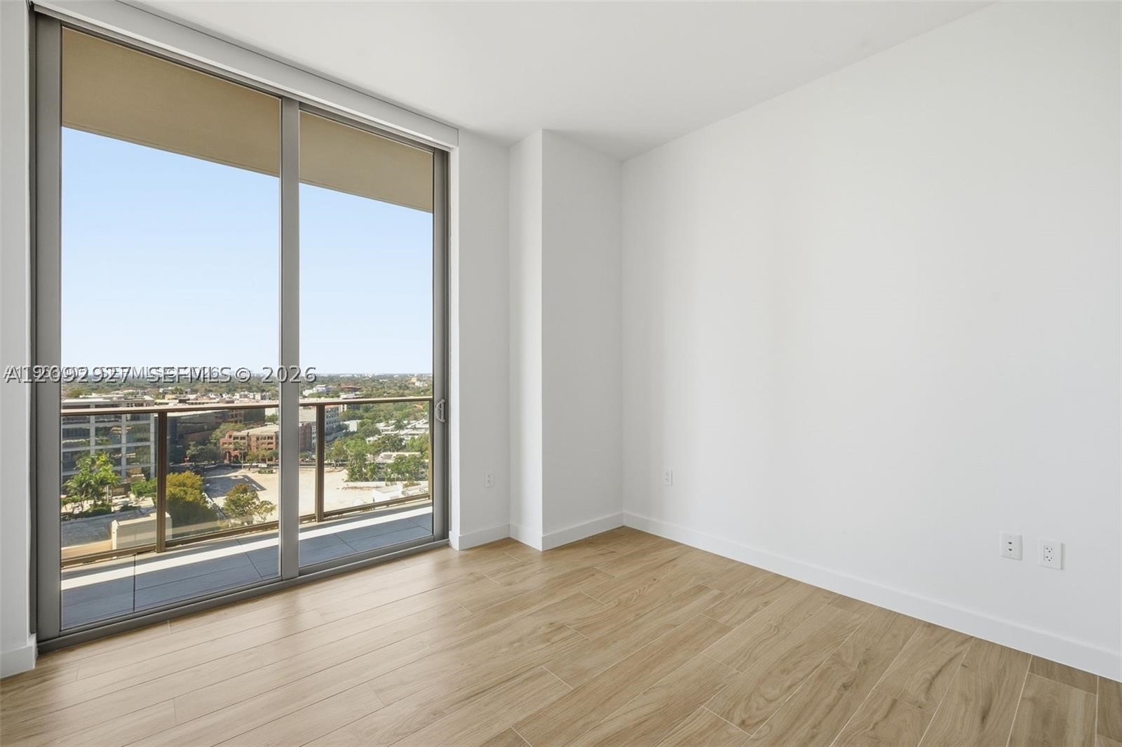 2678 Tigertail Ave #1501 Miami, FL 33133