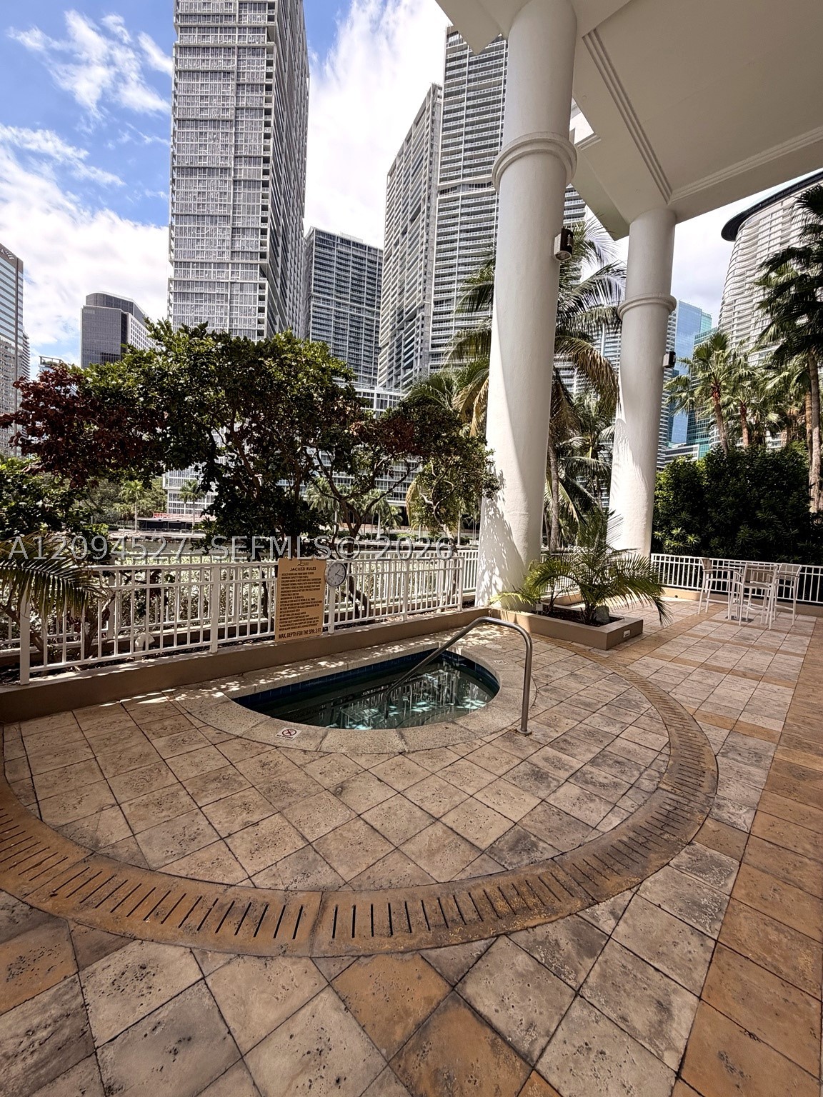 image Courts Brickell Key18