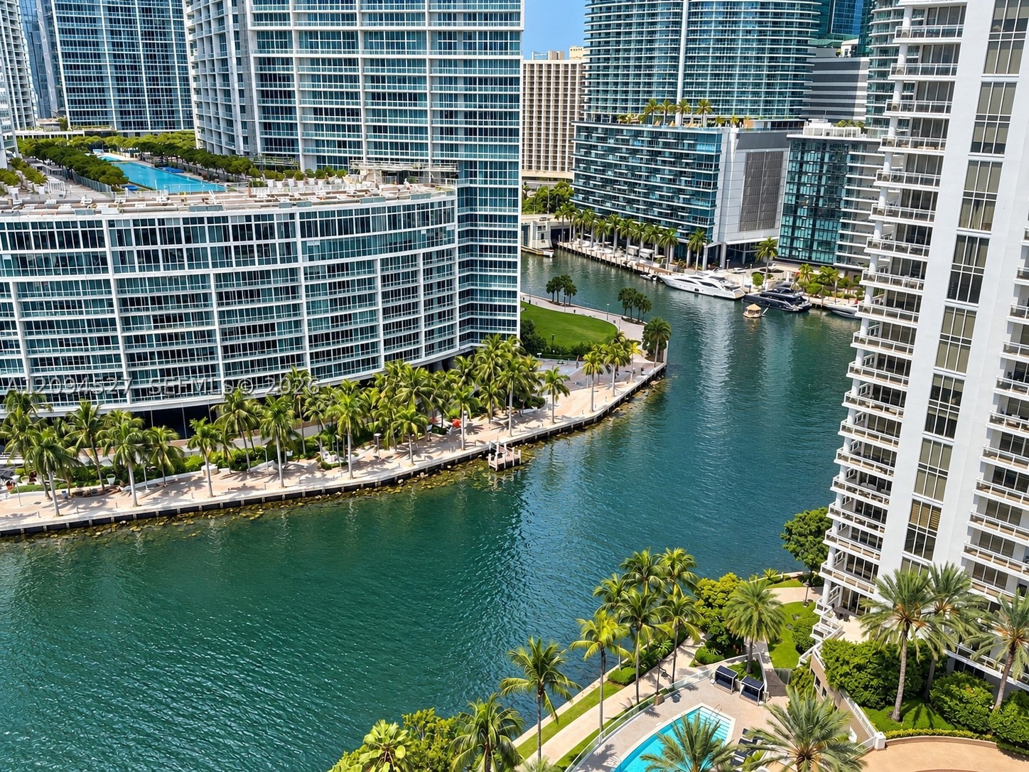 image Courts Brickell Key1