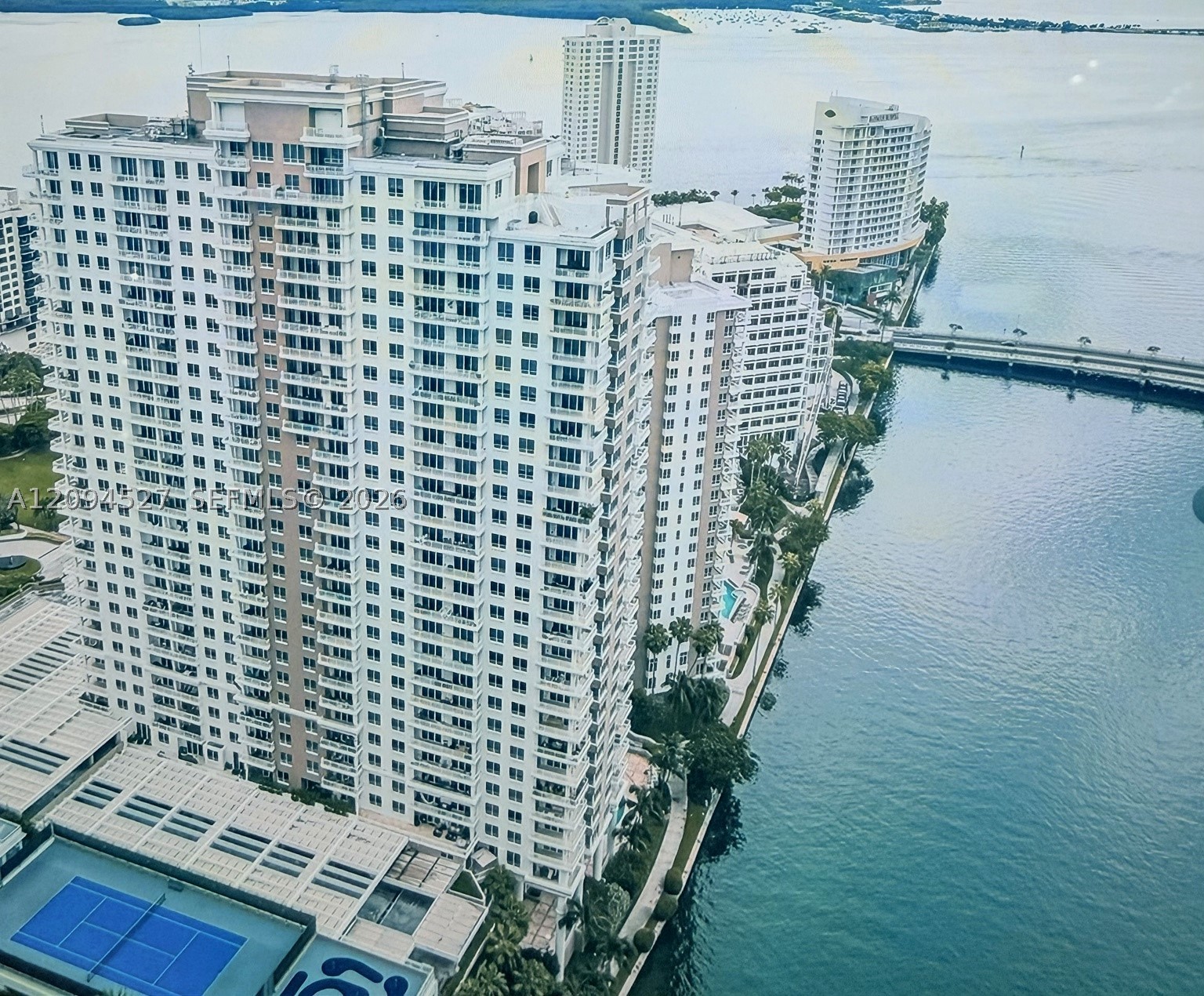 image Courts Brickell Key8