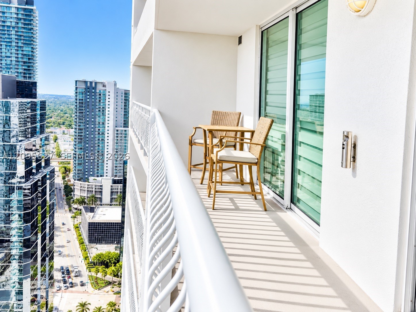image The Club at Brickell Bay20
