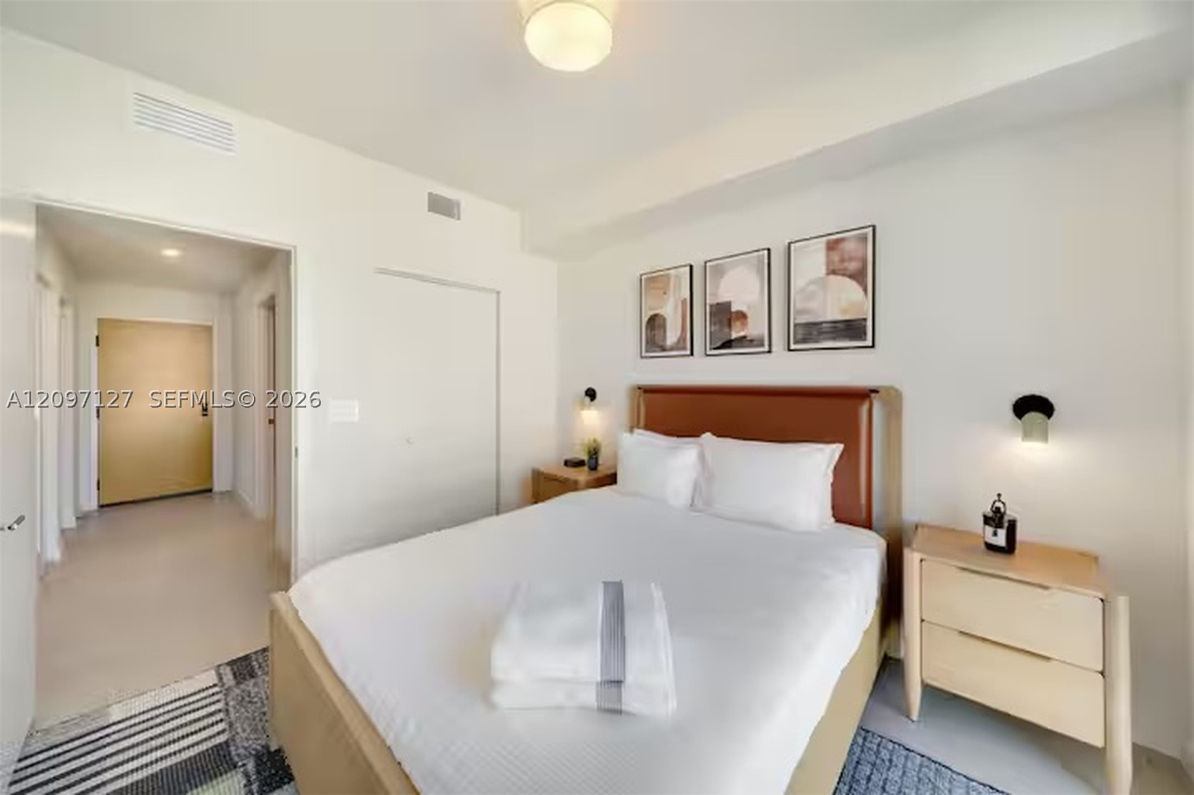 11 NE 6th St #3214 Miami, FL 33132