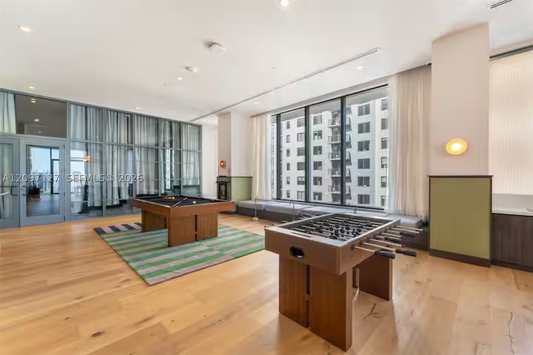 11 NE 6th St #3214 Miami, FL 33132