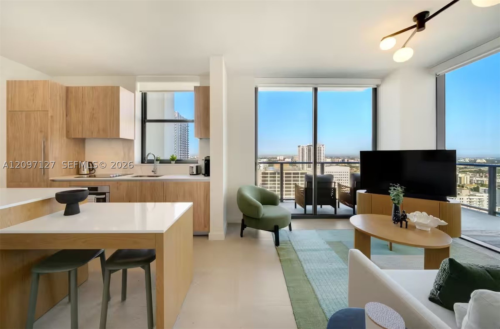 11 NE 6th St #3214 Miami, FL 33132