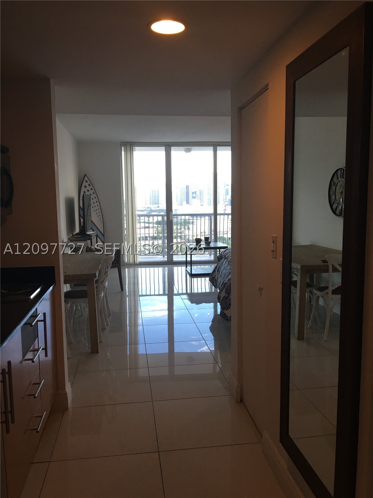 image Opera Tower Condo11