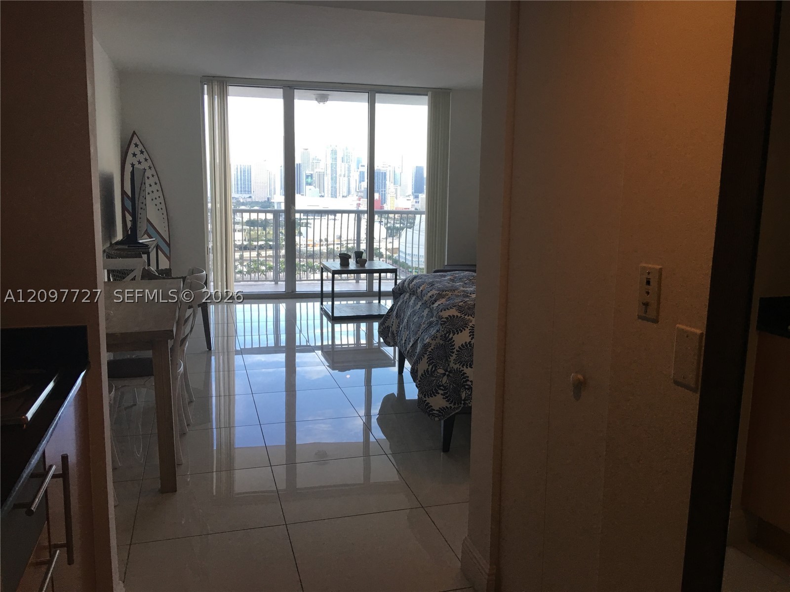 image Opera Tower Condo3