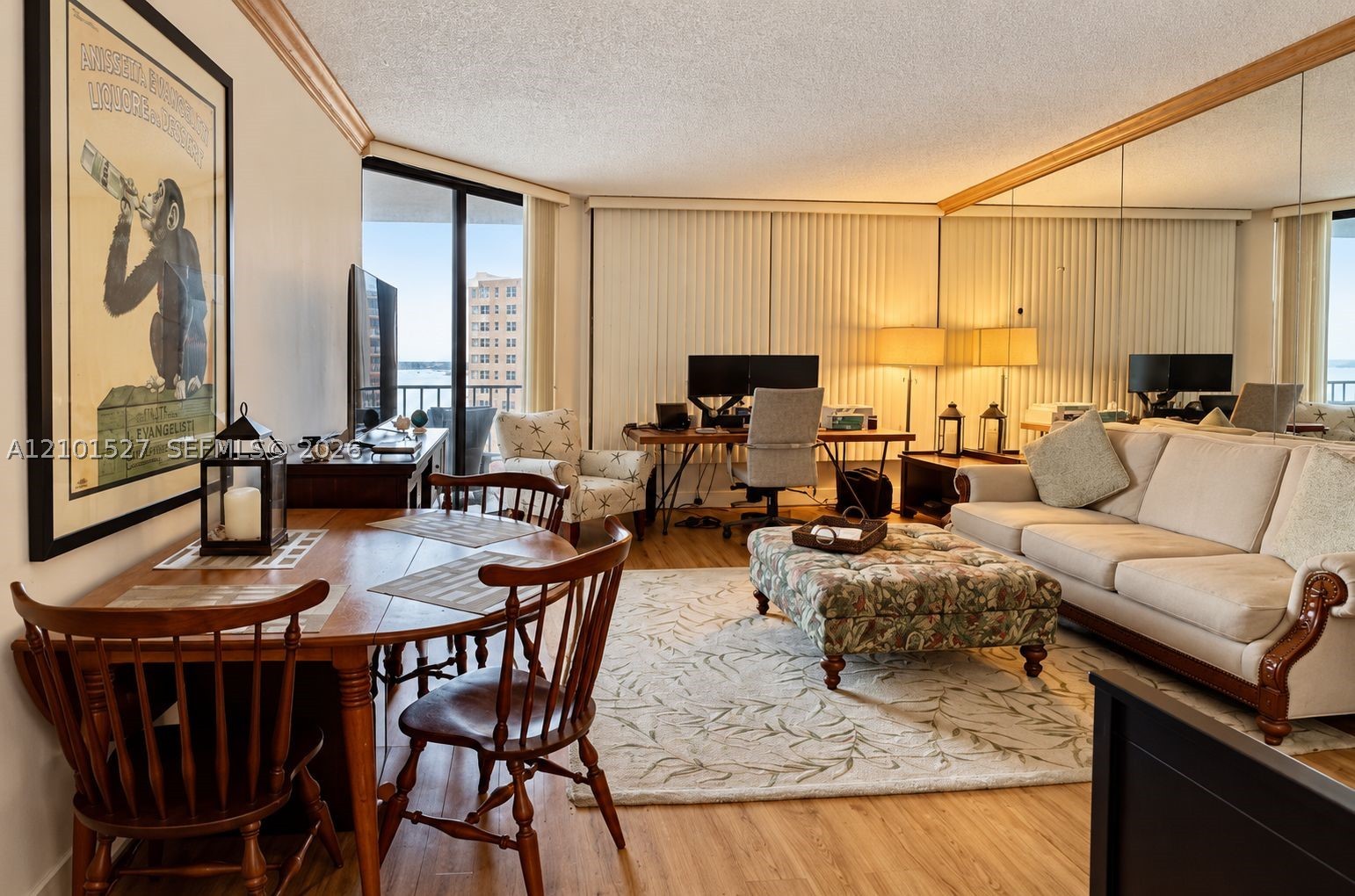 image Brickell Key One10