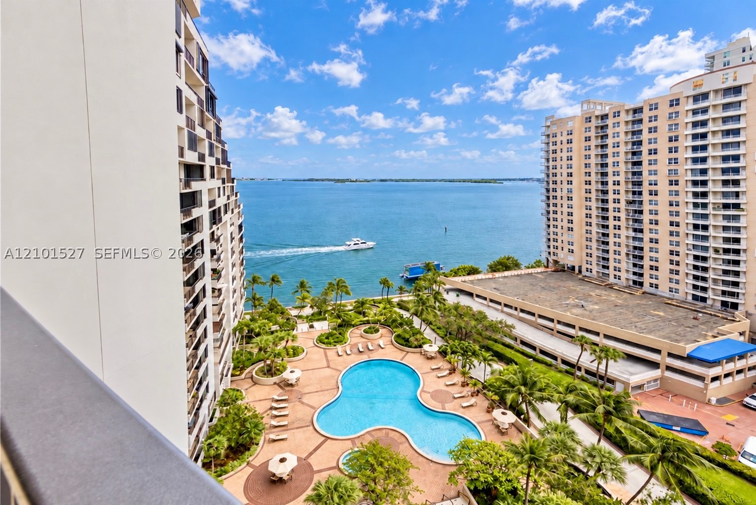 image Brickell Key One1