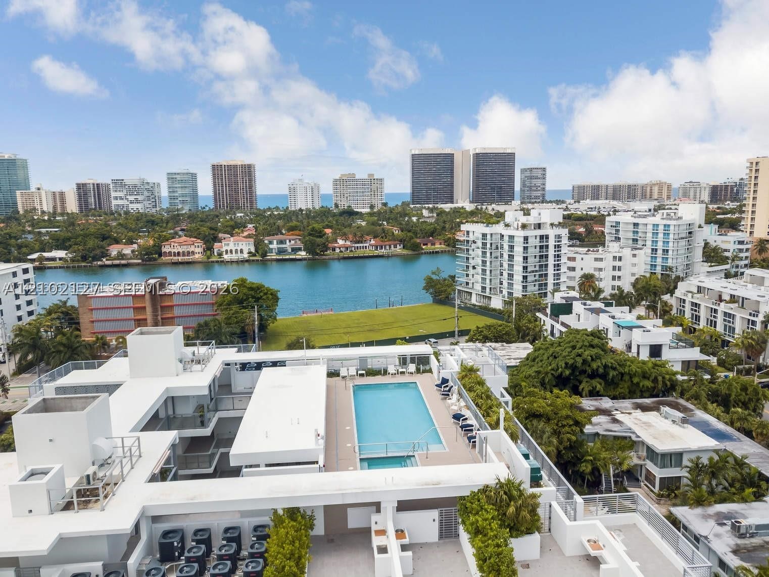 image Bay Harbor One21