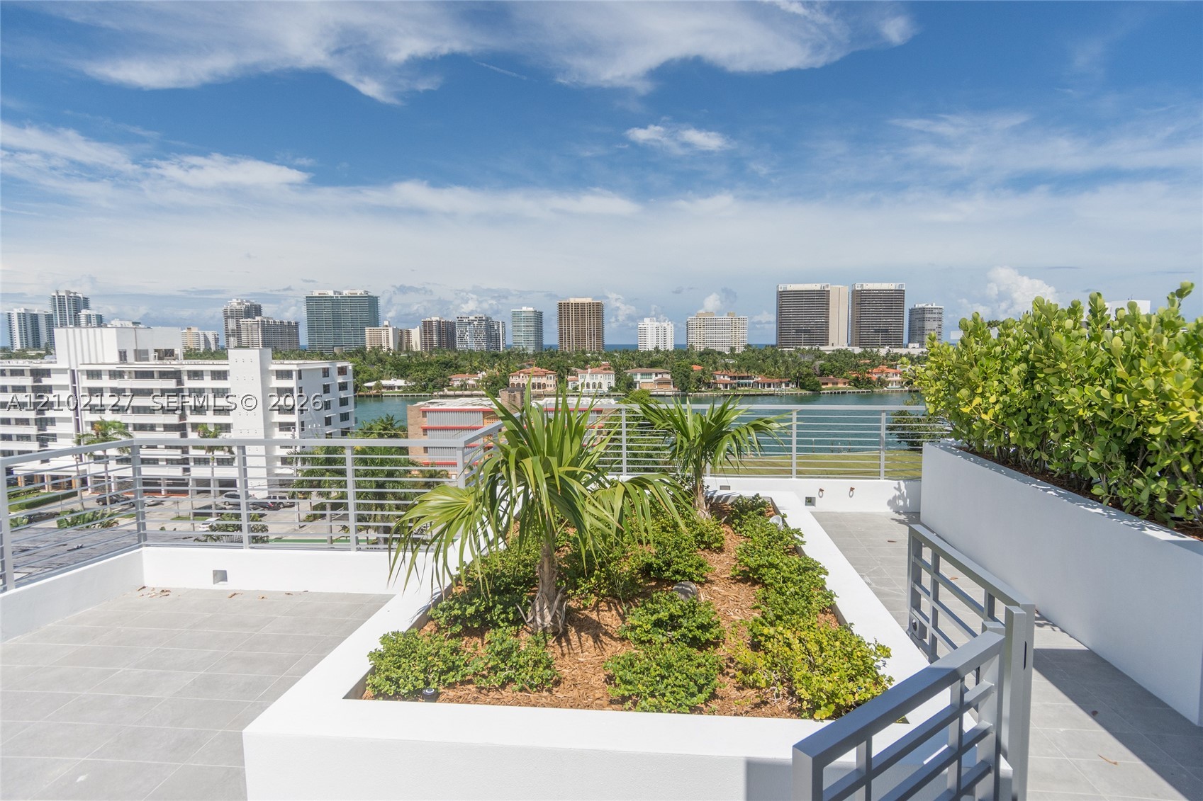 image Bay Harbor One28