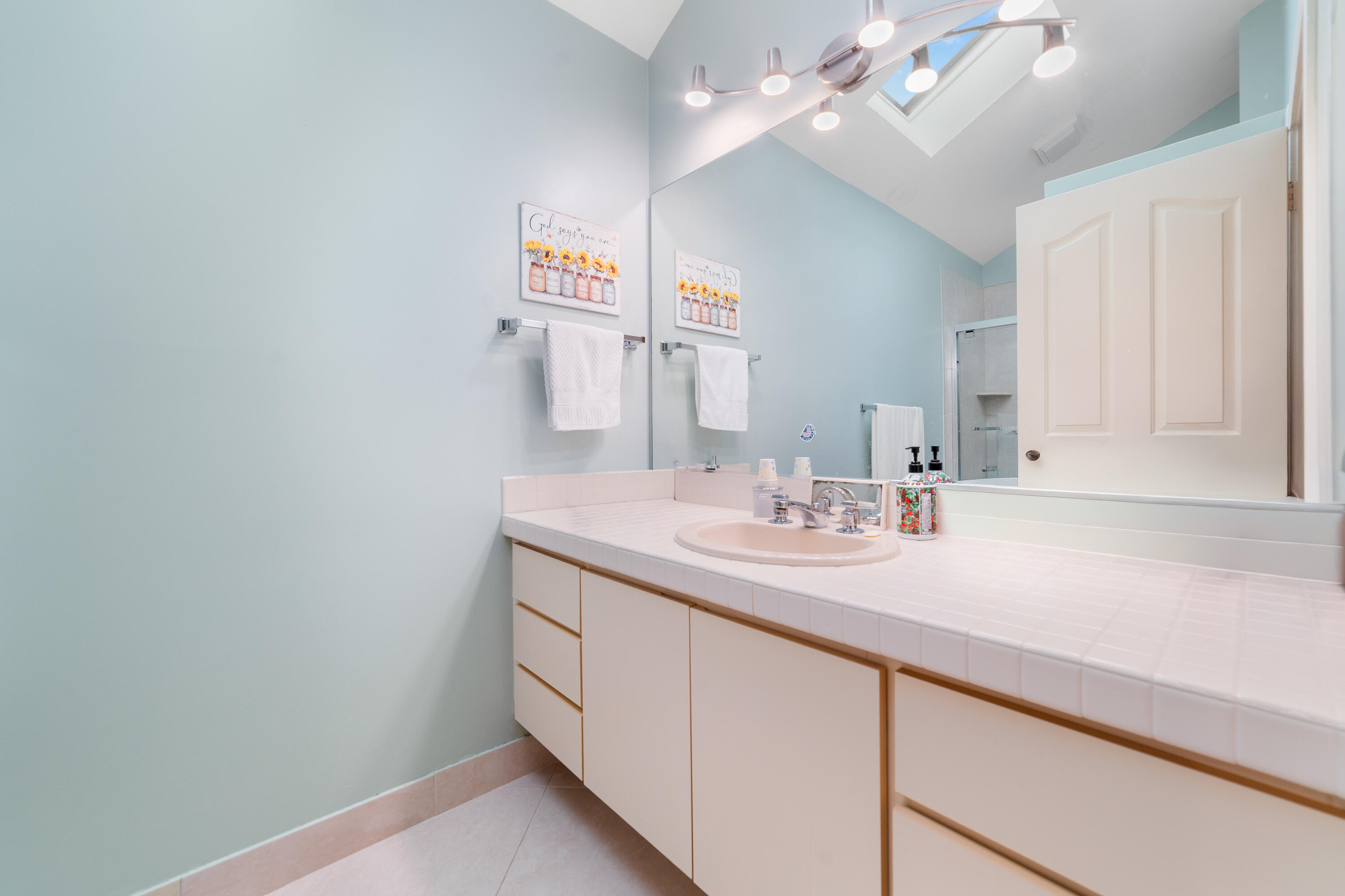 2370 Saratoga Bay West Palm Beach, FL 33409