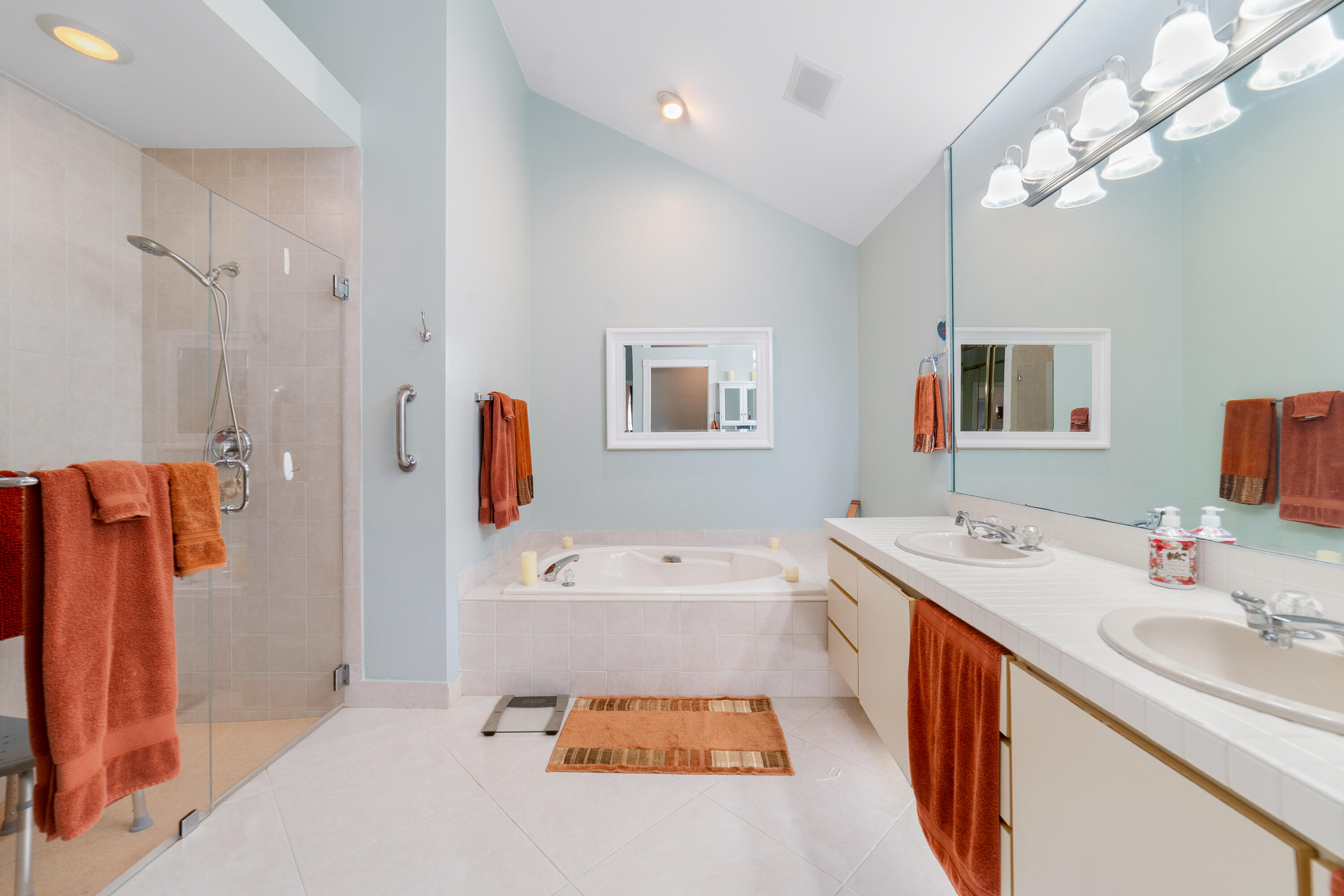 2370 Saratoga Bay West Palm Beach, FL 33409