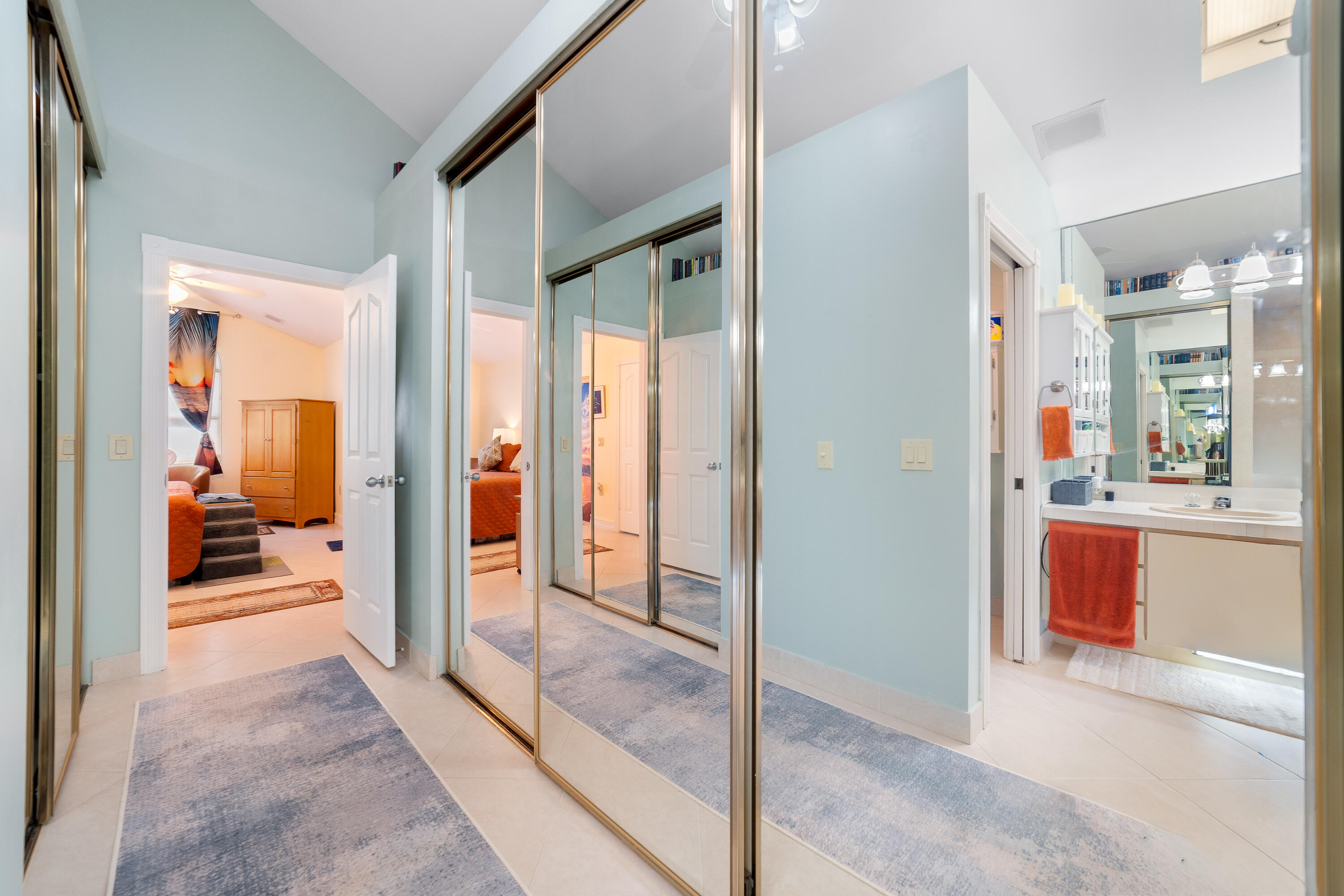 2370 Saratoga Bay West Palm Beach, FL 33409