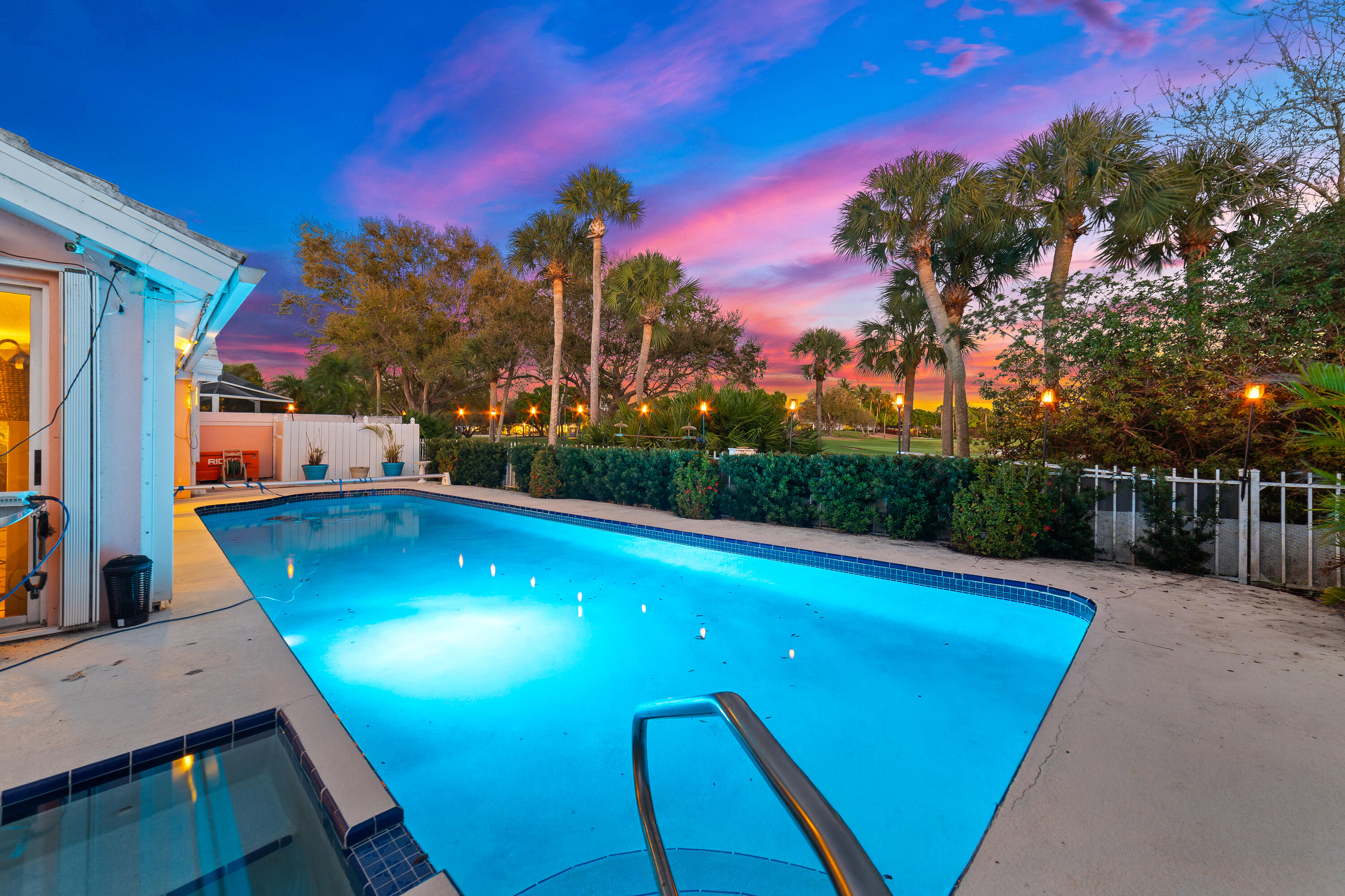 2370 Saratoga Bay West Palm Beach, FL 33409