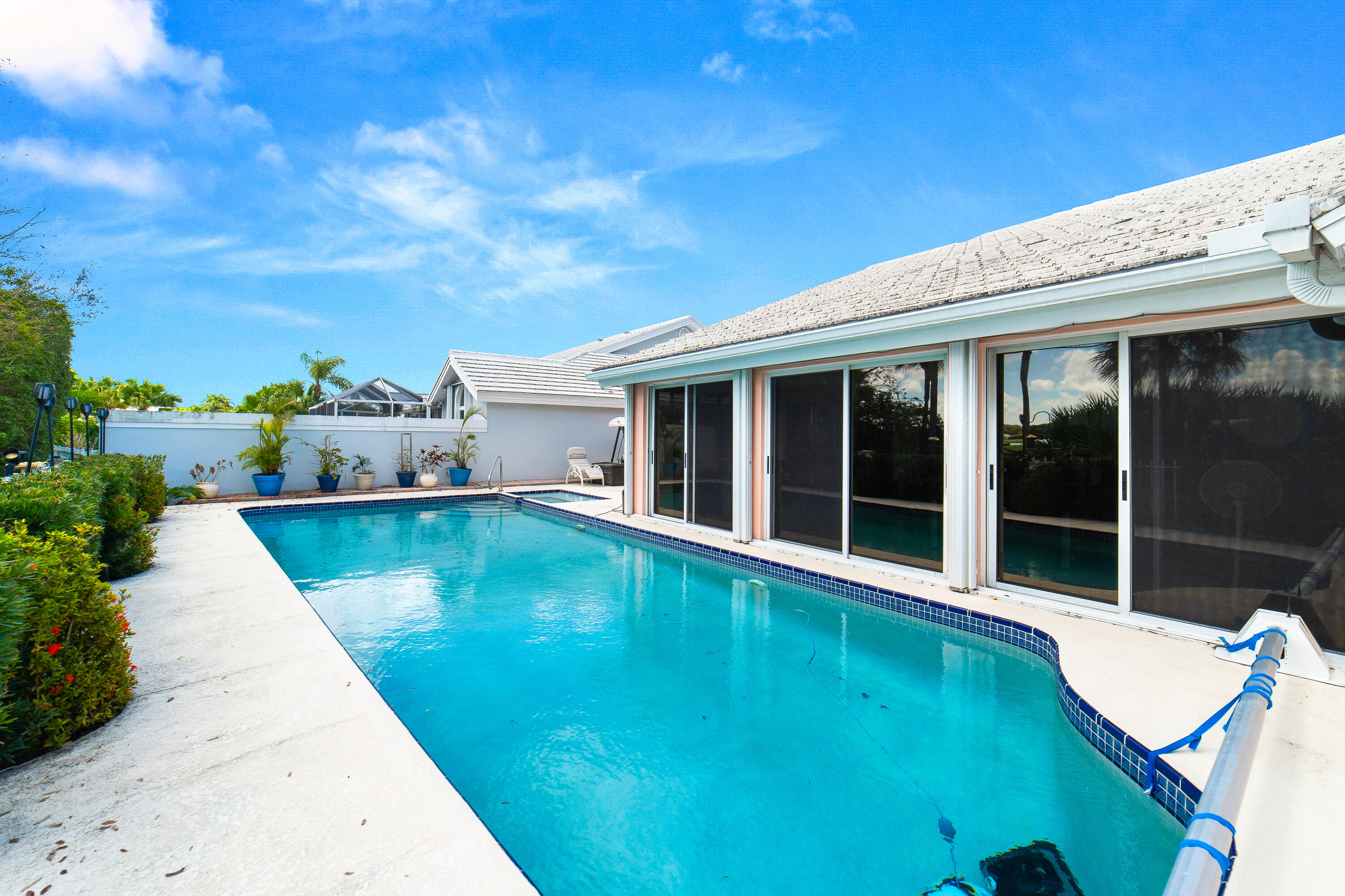 2370 Saratoga Bay West Palm Beach, FL 33409