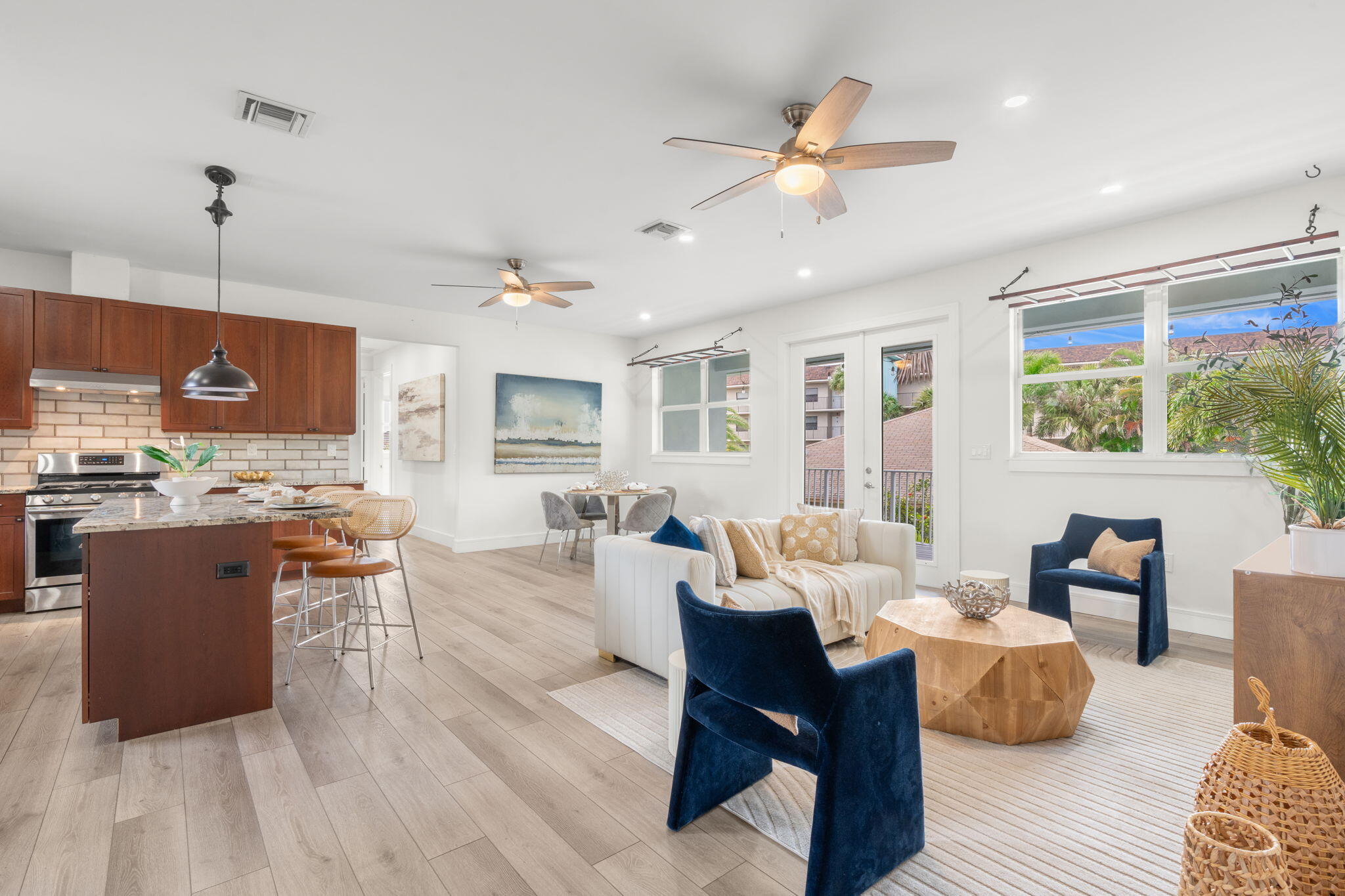 2510 N Lake Dr Boynton Beach, FL 33435