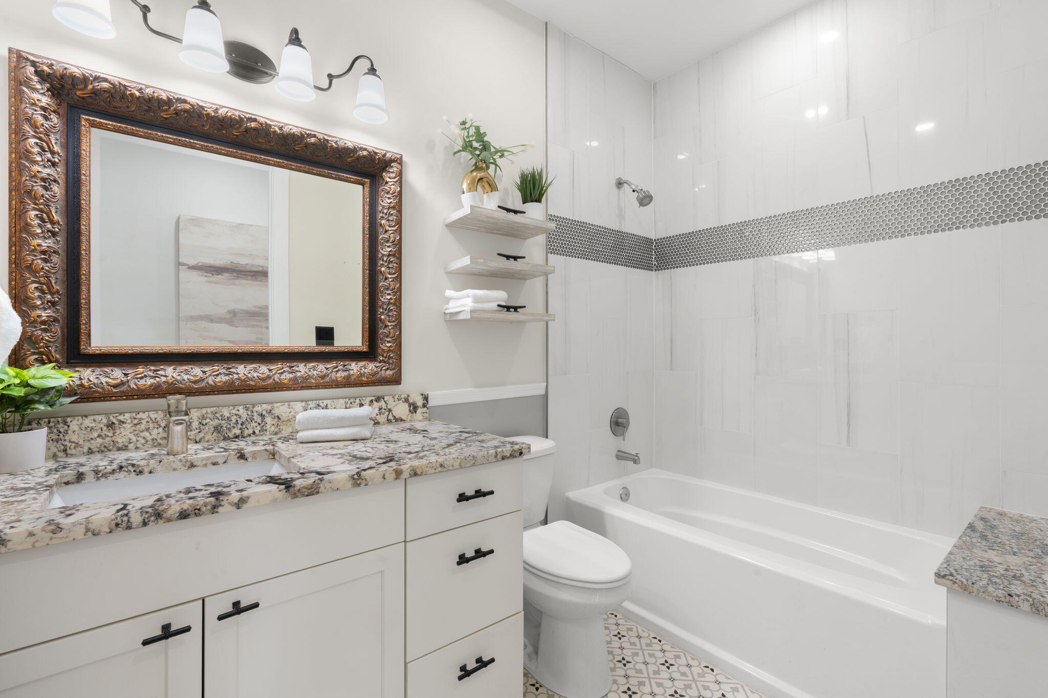 2510 N Lake Dr Boynton Beach, FL 33435