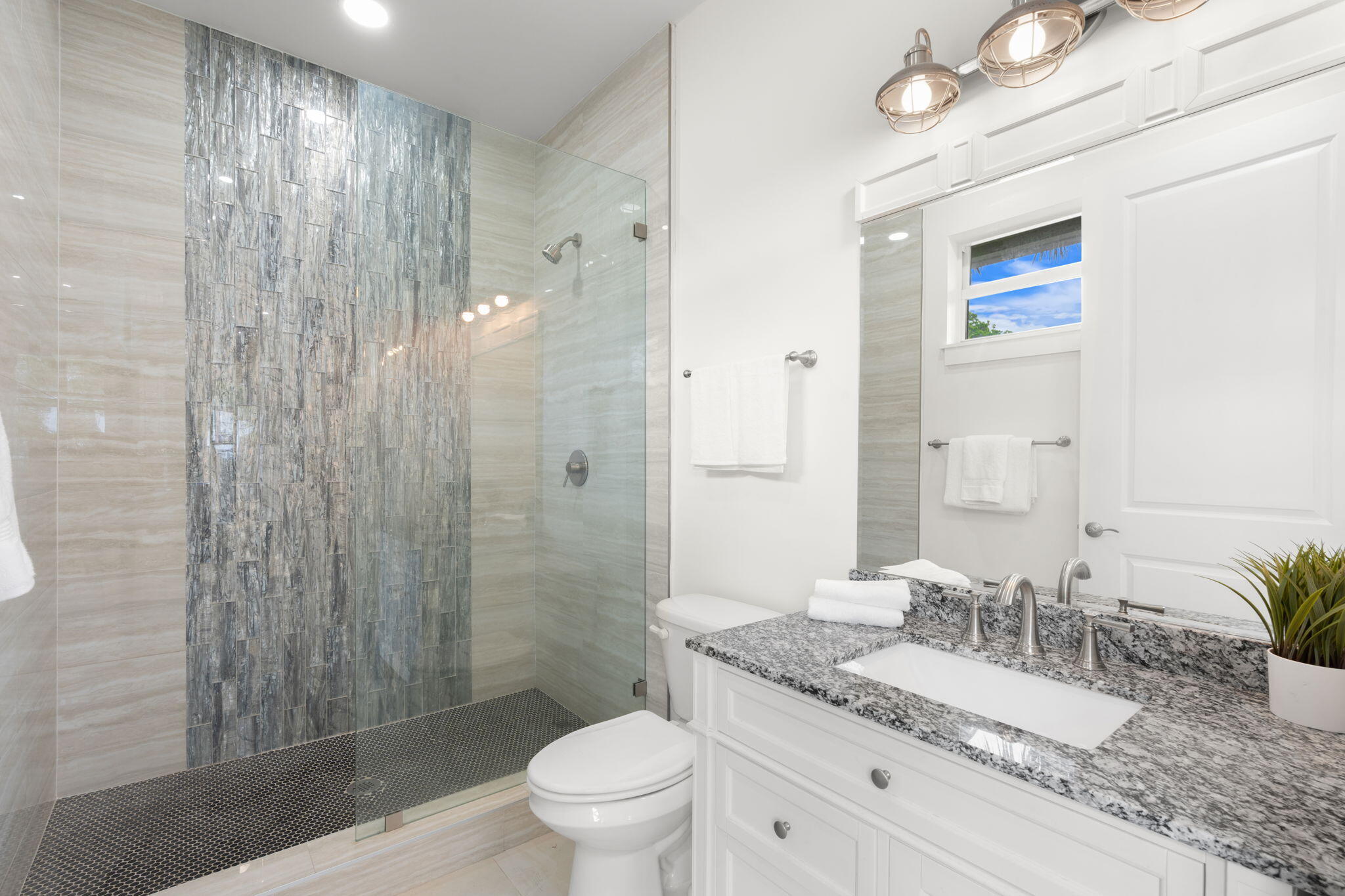 2510 N Lake Dr Boynton Beach, FL 33435