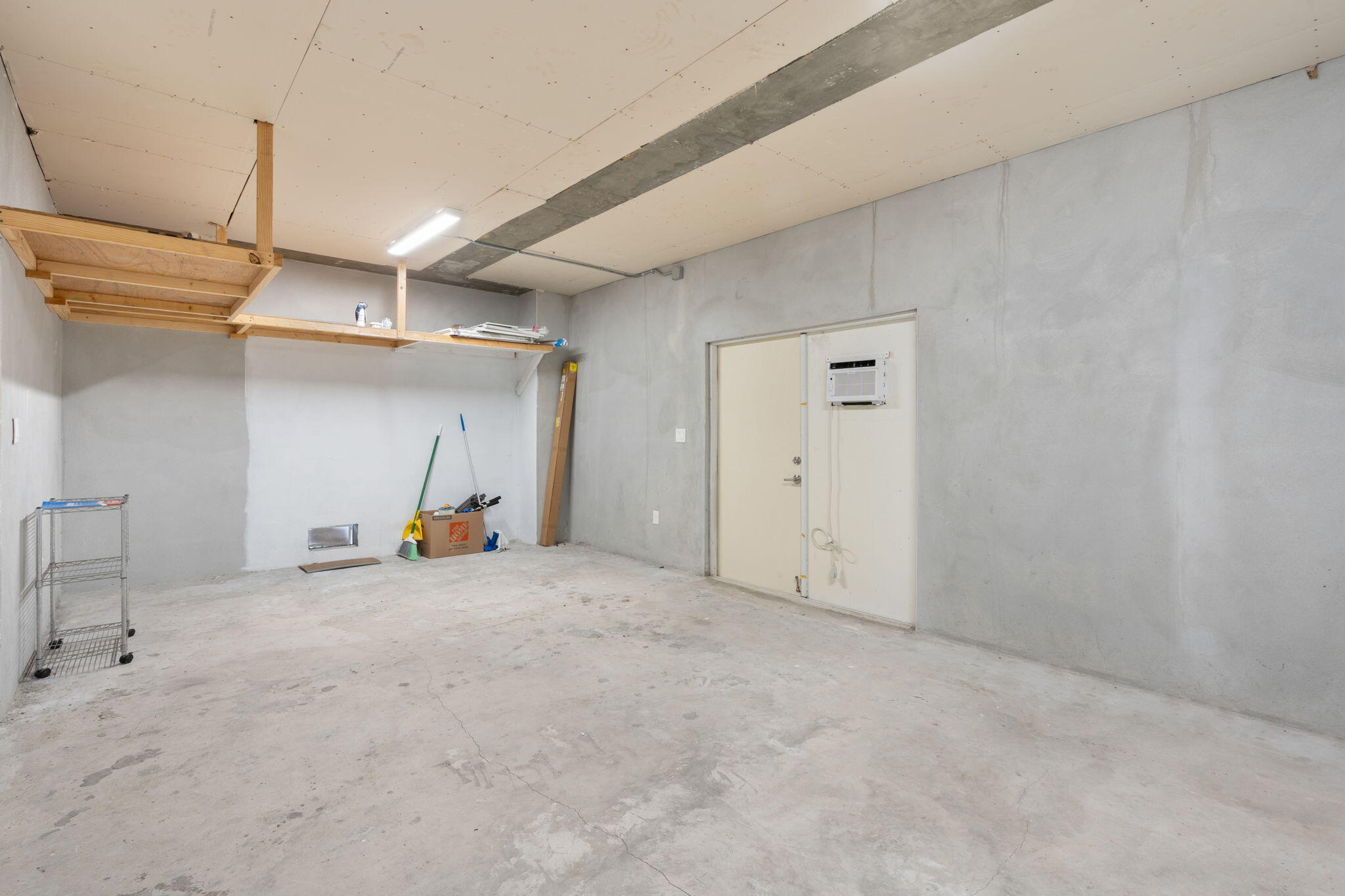 2510 N Lake Dr Boynton Beach, FL 33435