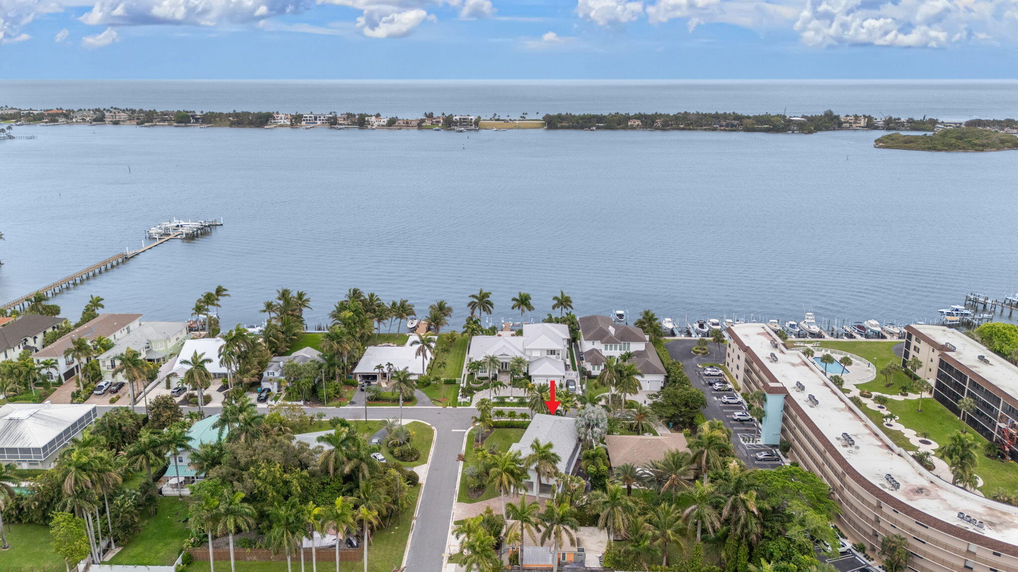 2510 N Lake Dr Boynton Beach, FL 33435