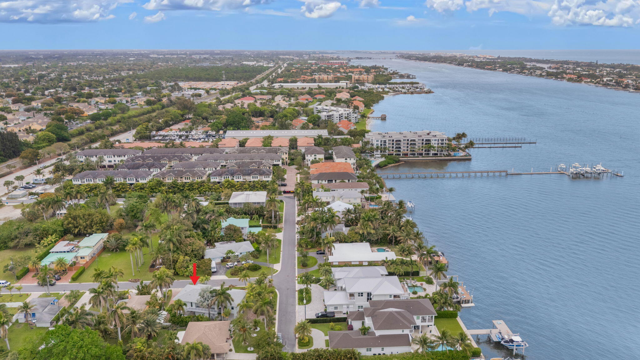 2510 N Lake Dr Boynton Beach, FL 33435