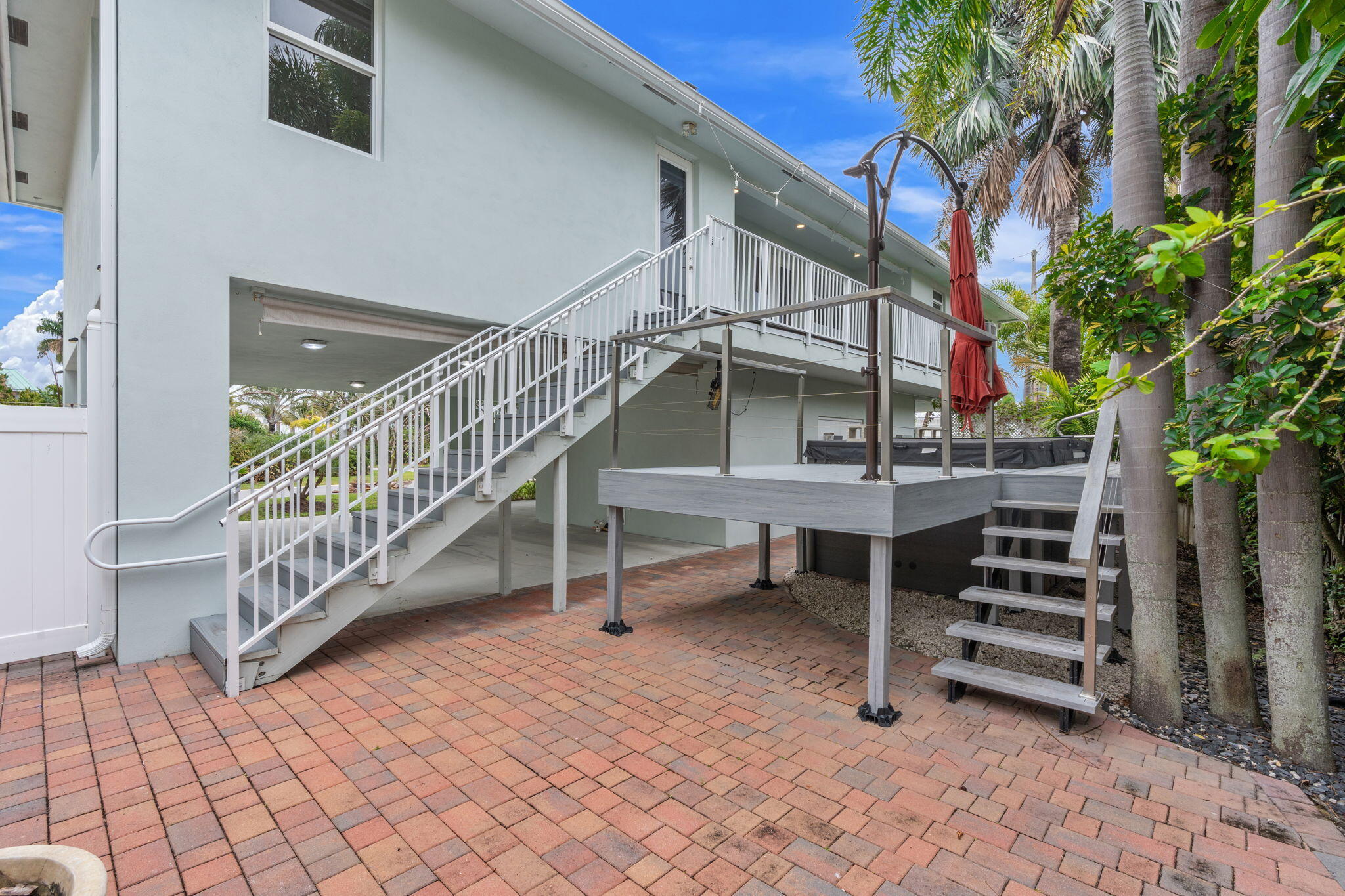 2510 N Lake Dr Boynton Beach, FL 33435