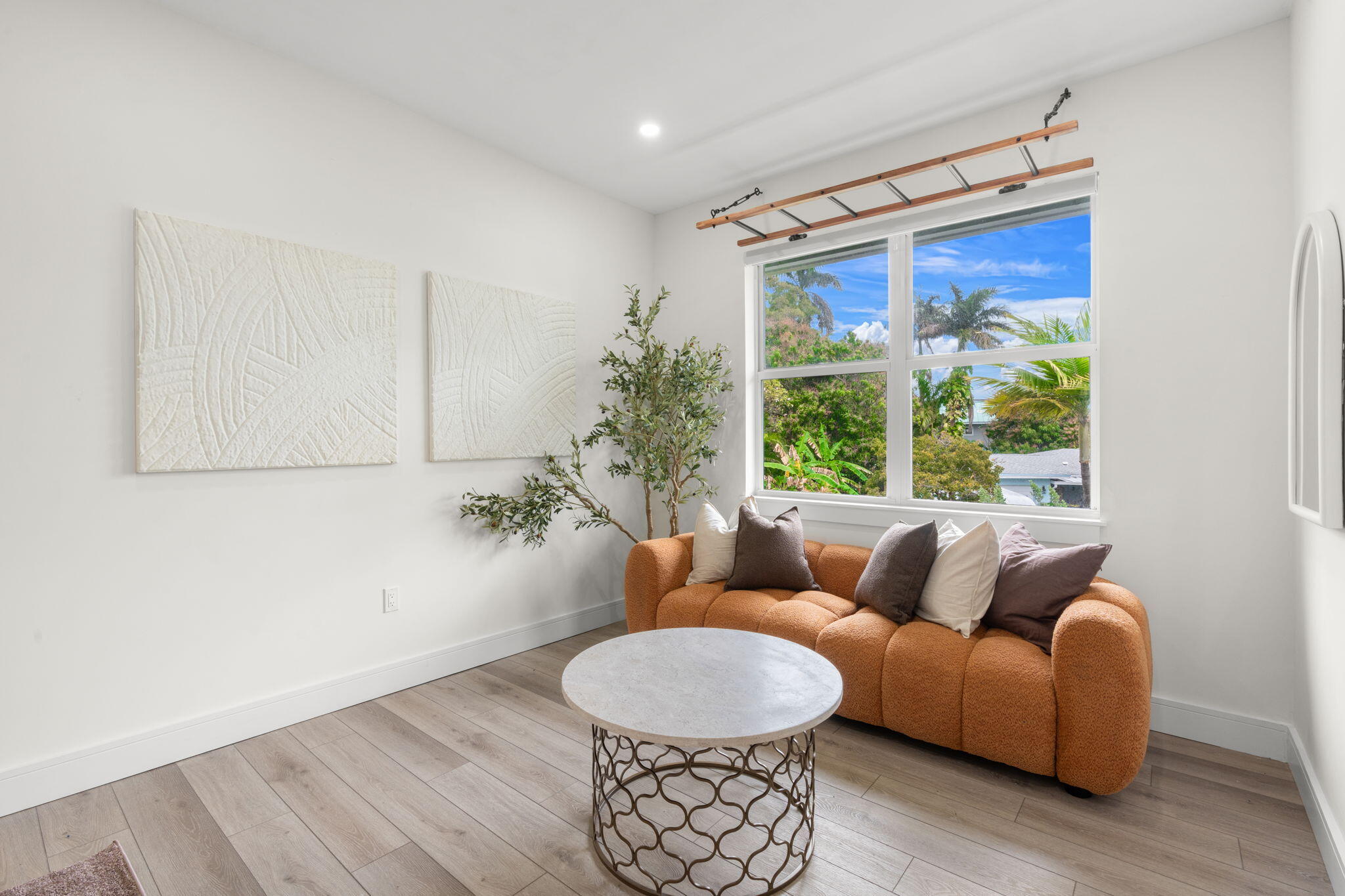 2510 N Lake Dr Boynton Beach, FL 33435