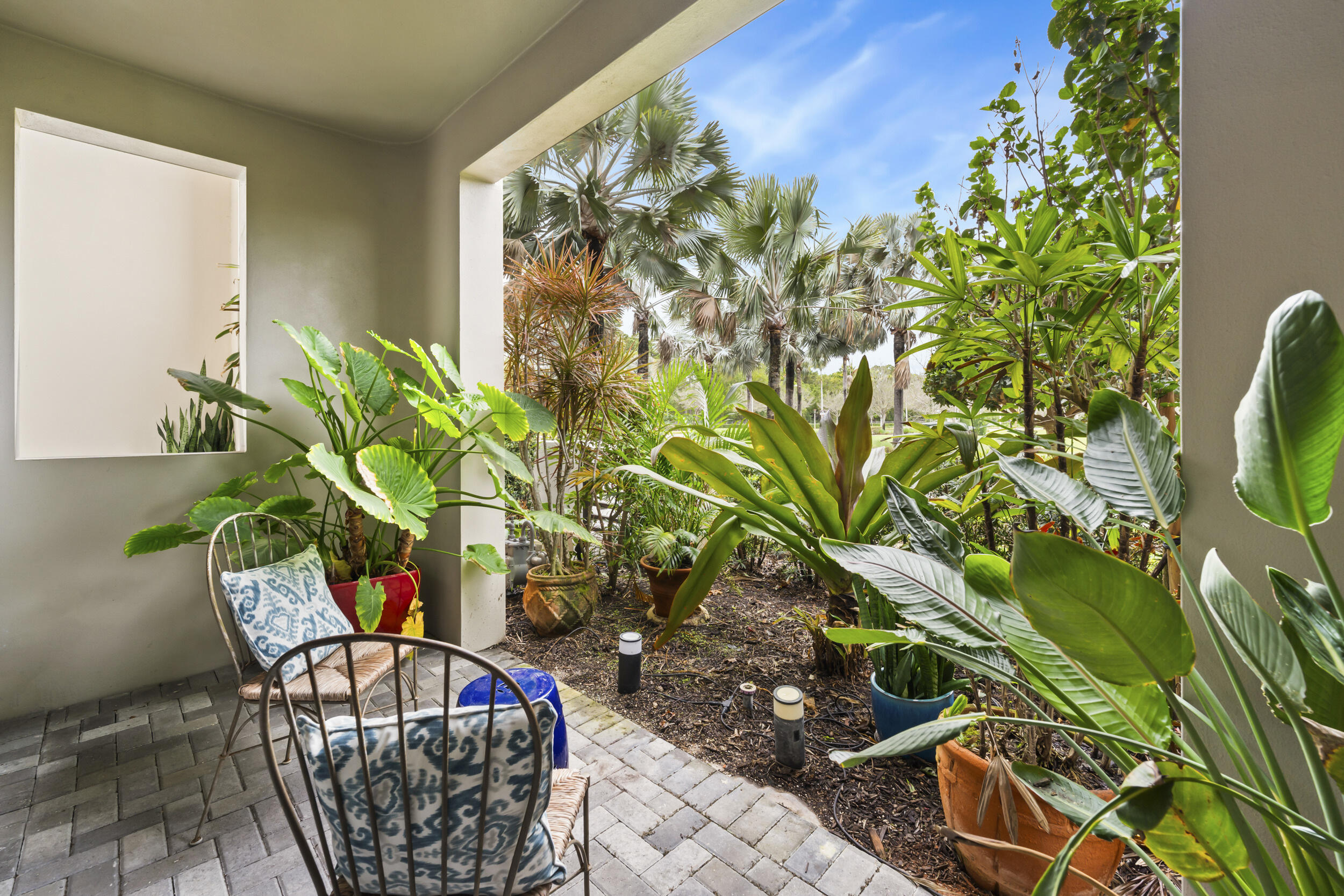 1283 Faulkner Palm Beach Gardens, FL 33418