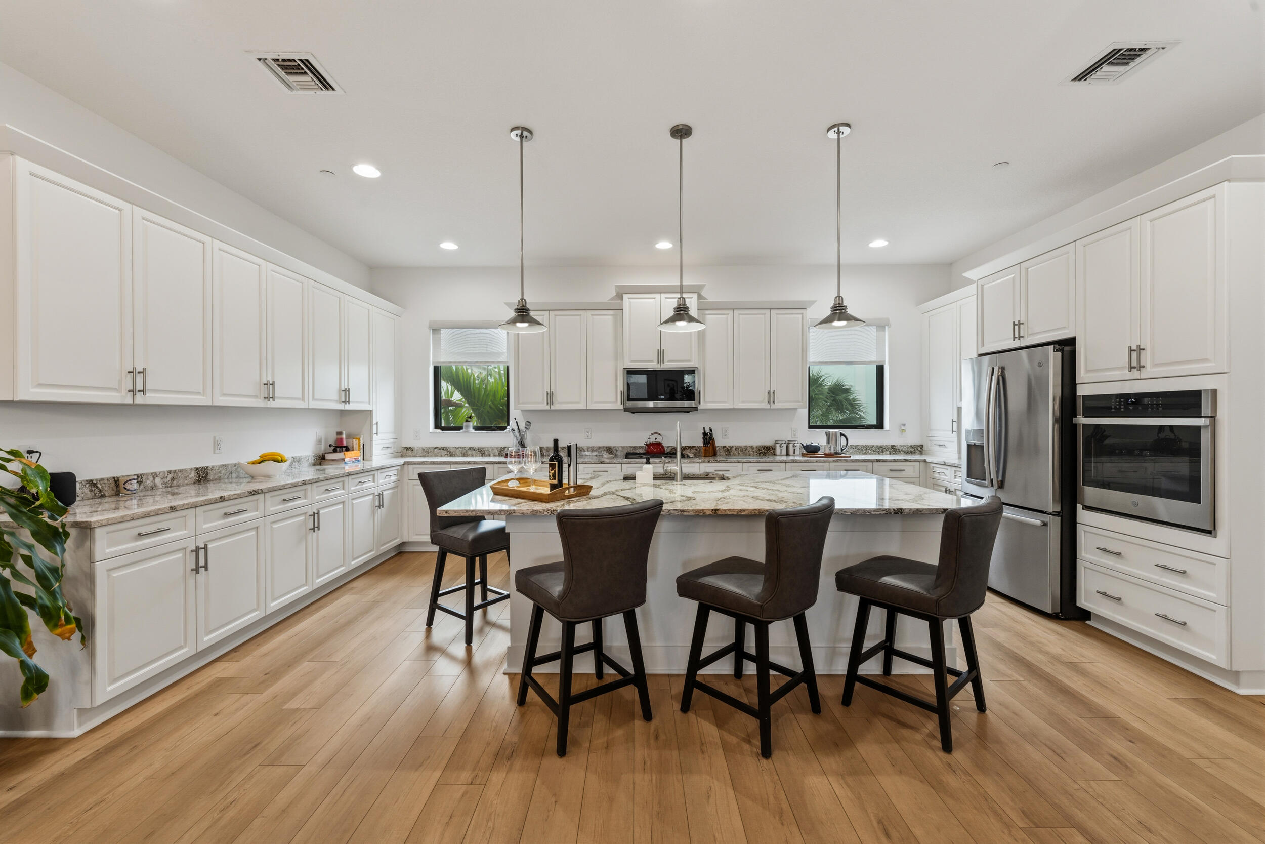 1283 Faulkner Palm Beach Gardens, FL 33418