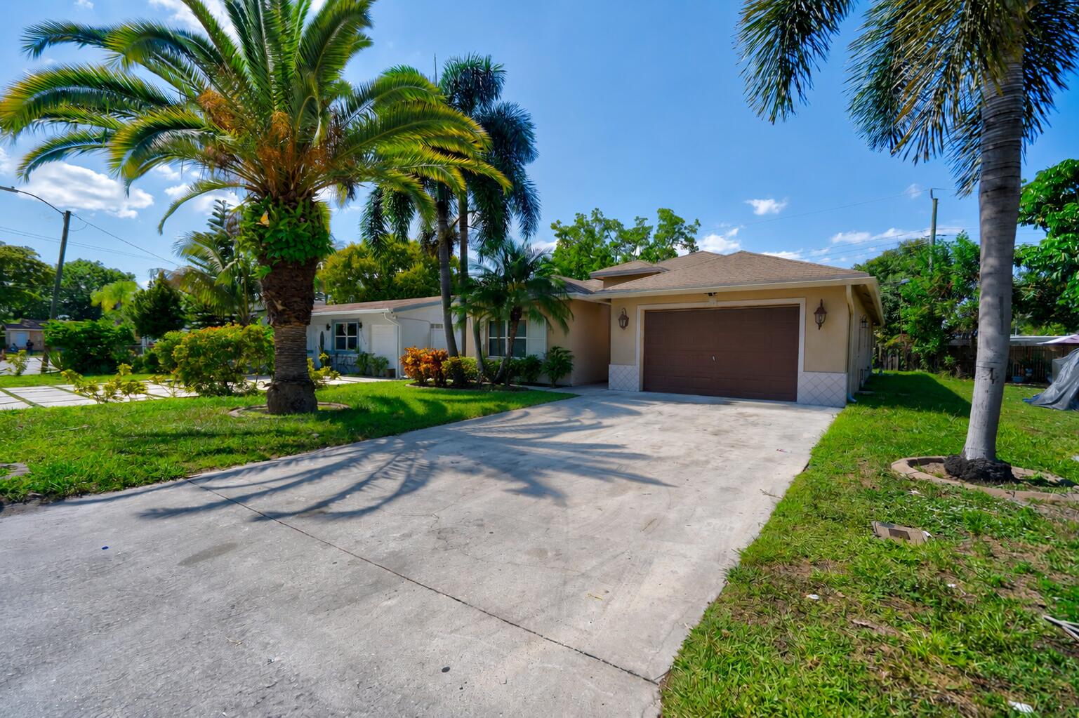 2241 NW 3rd