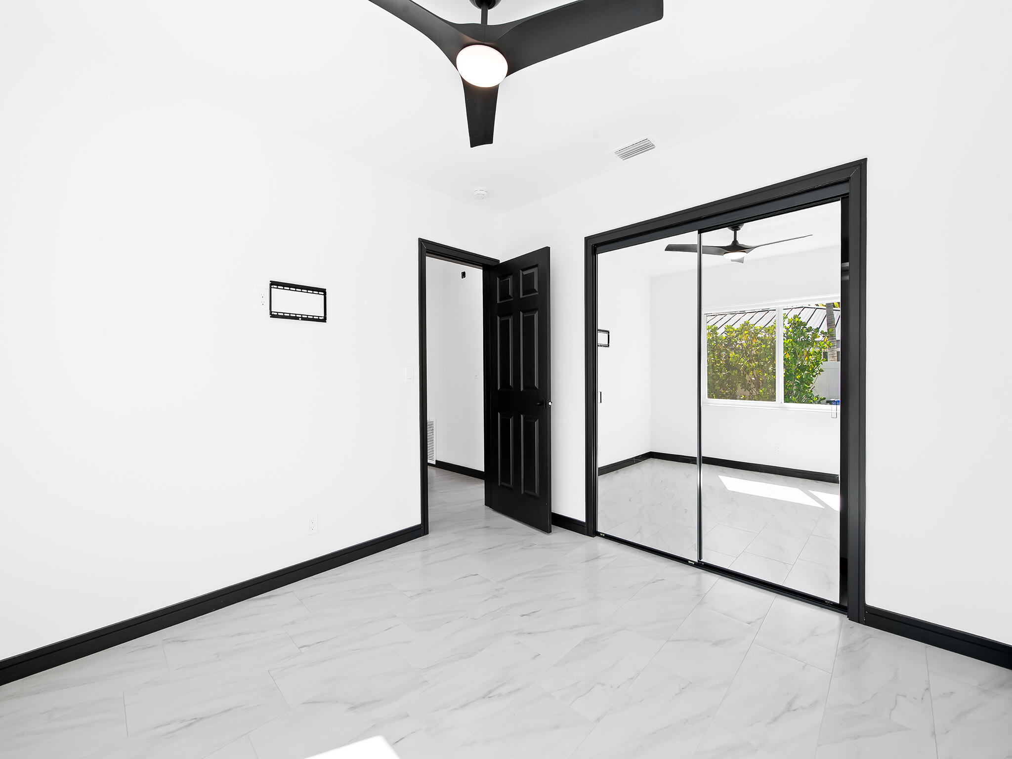 1508 NE 6th Fort Lauderdale, FL 33304