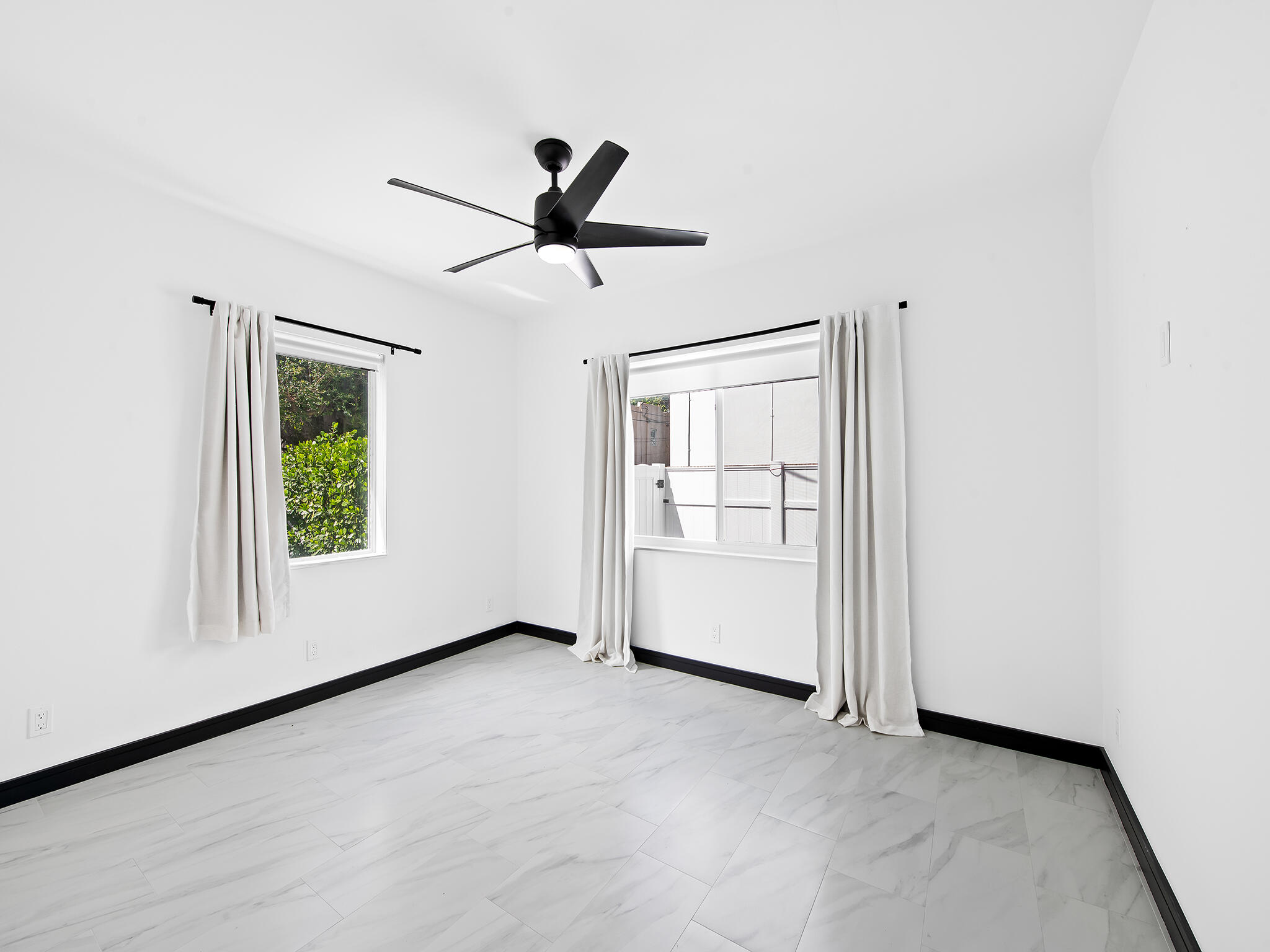 1508 NE 6th Fort Lauderdale, FL 33304