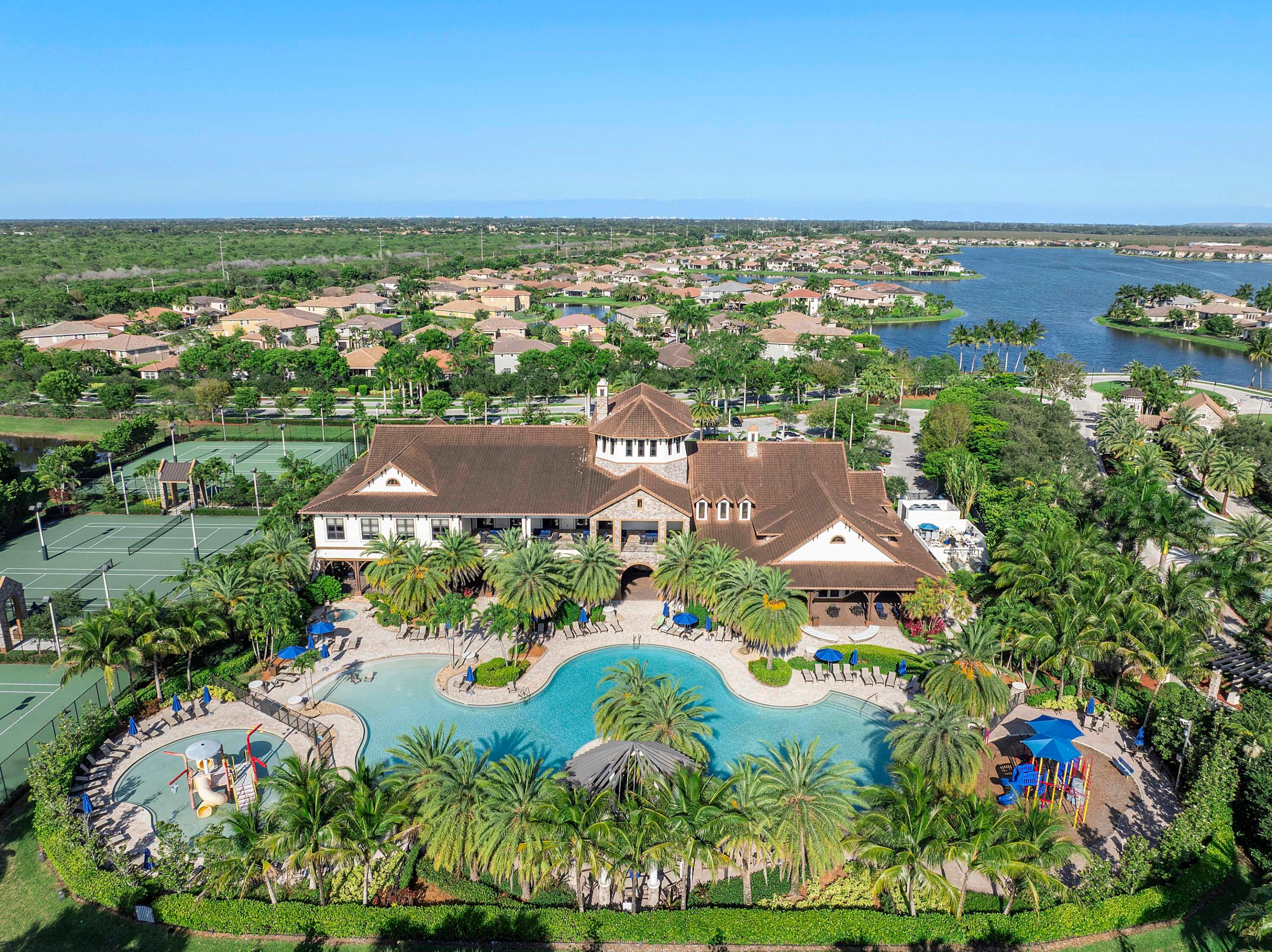 9871 Lakeview Parkland, FL 33076