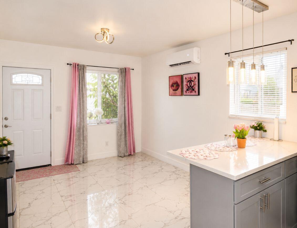 306 NE 6th #1-4 Hallandale Beach, FL 33009