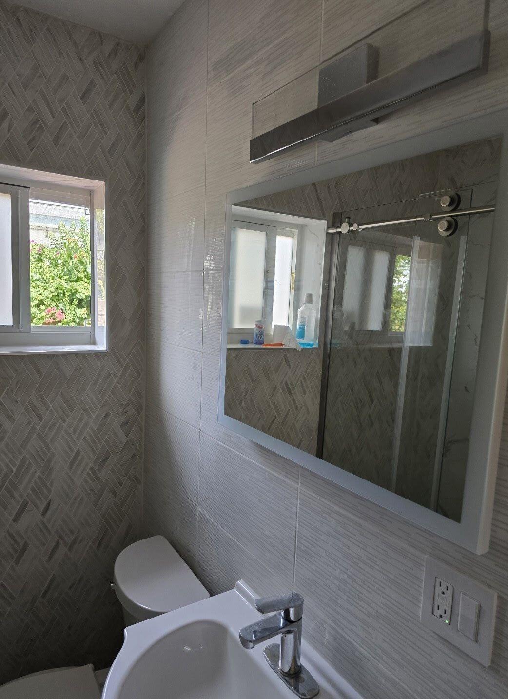 306 NE 6th #1-4 Hallandale Beach, FL 33009