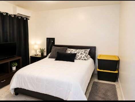 306 NE 6th #1-4 Hallandale Beach, FL 33009