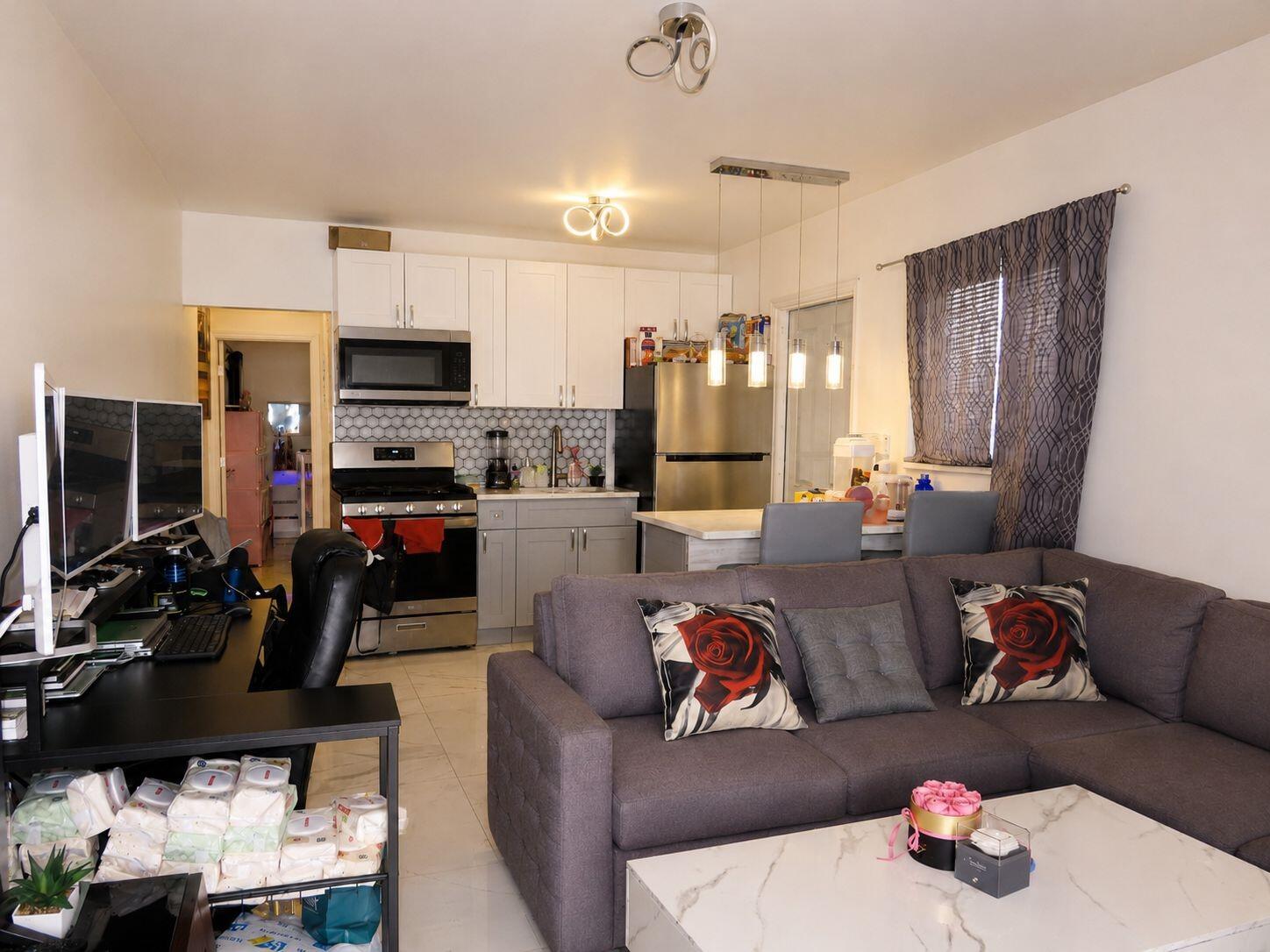 306 NE 6th #1-4 Hallandale Beach, FL 33009