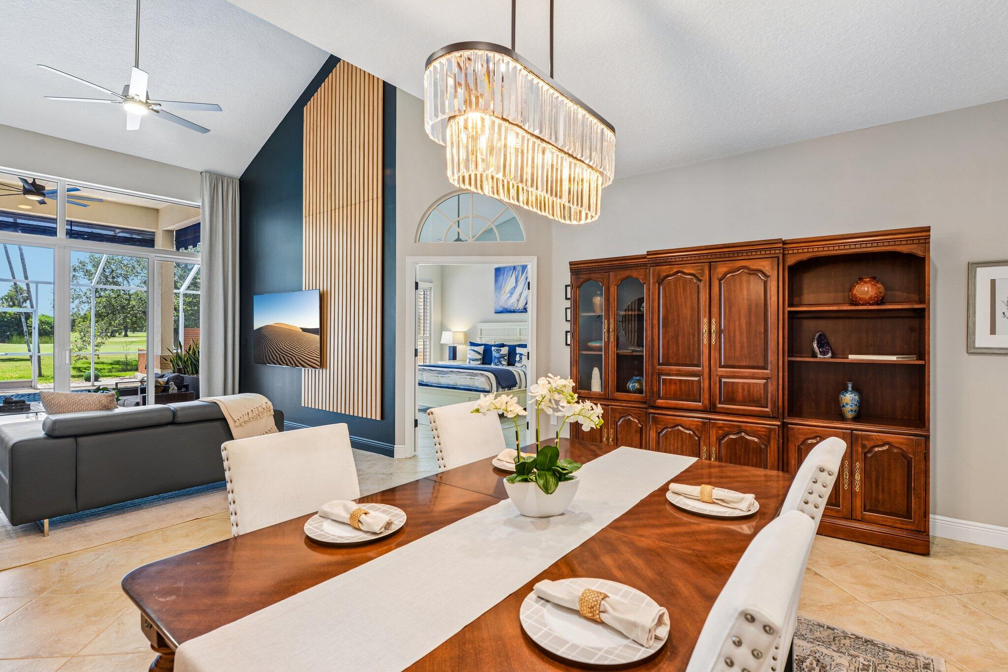 692 W Palm Aire Pompano Beach, FL 33069