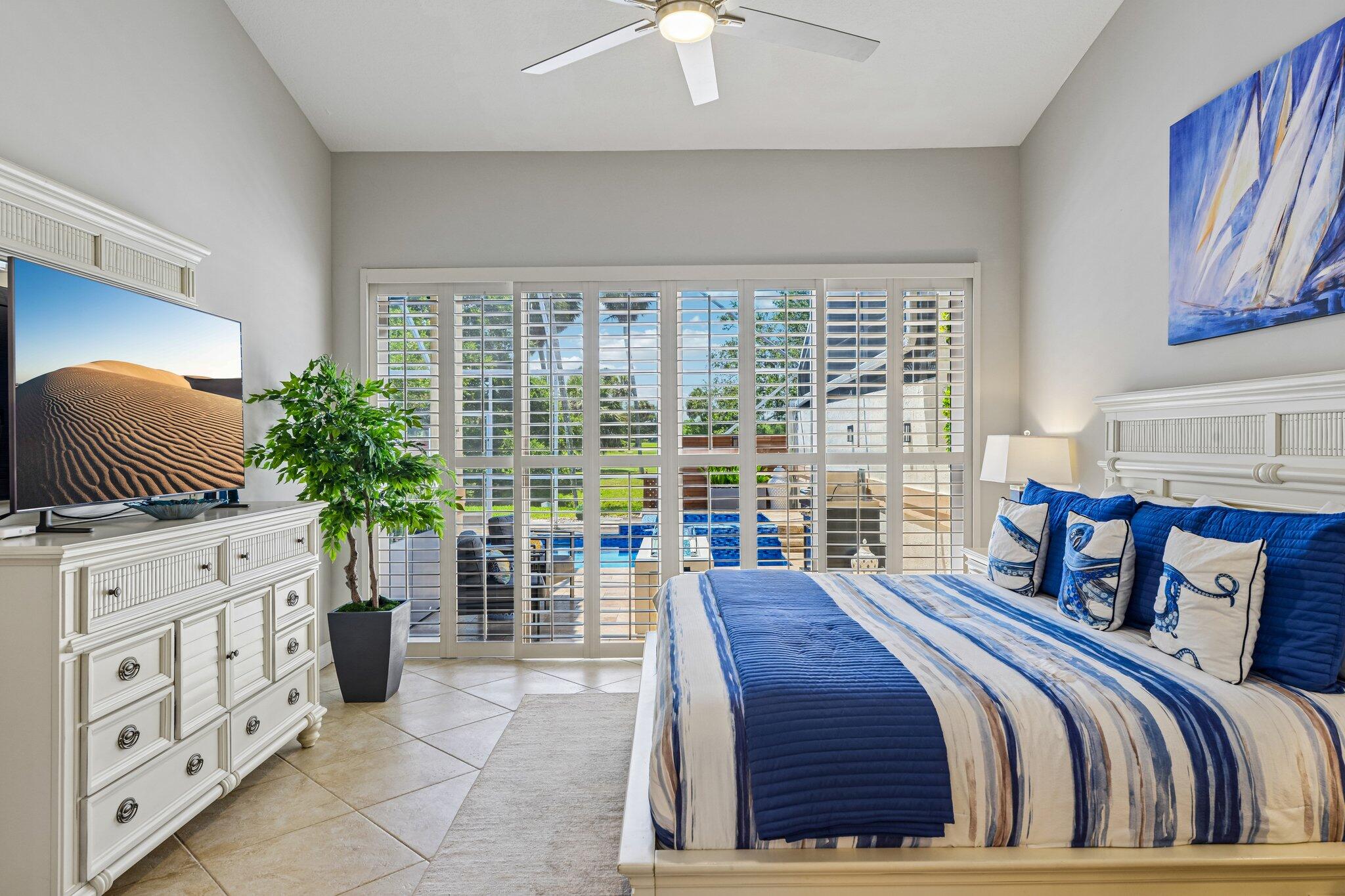 692 W Palm Aire Pompano Beach, FL 33069