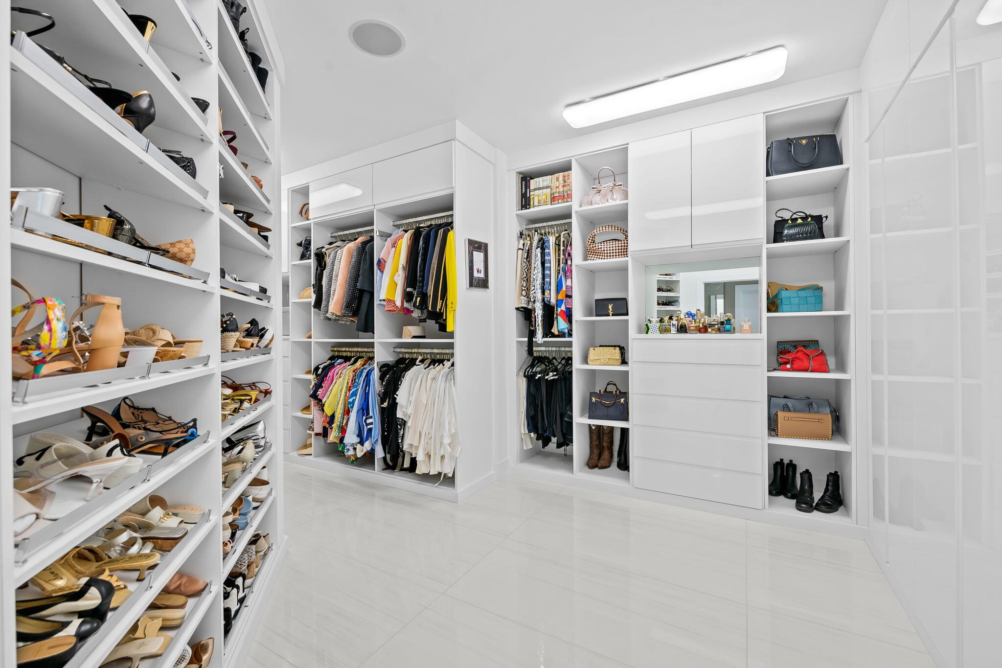 1050 Seminole #Phb Fort Lauderdale, FL 33304