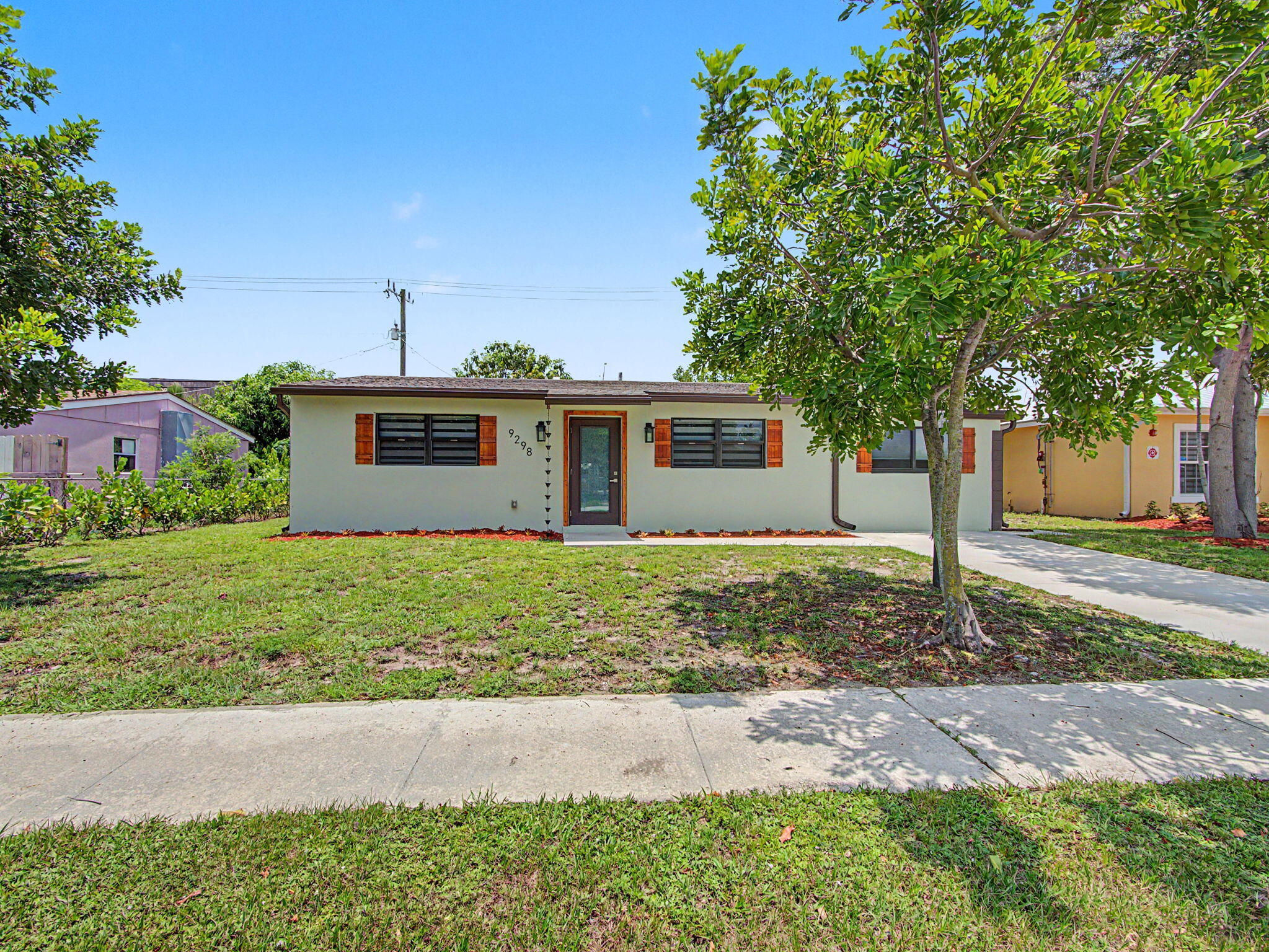 9298 Birmingham Dr