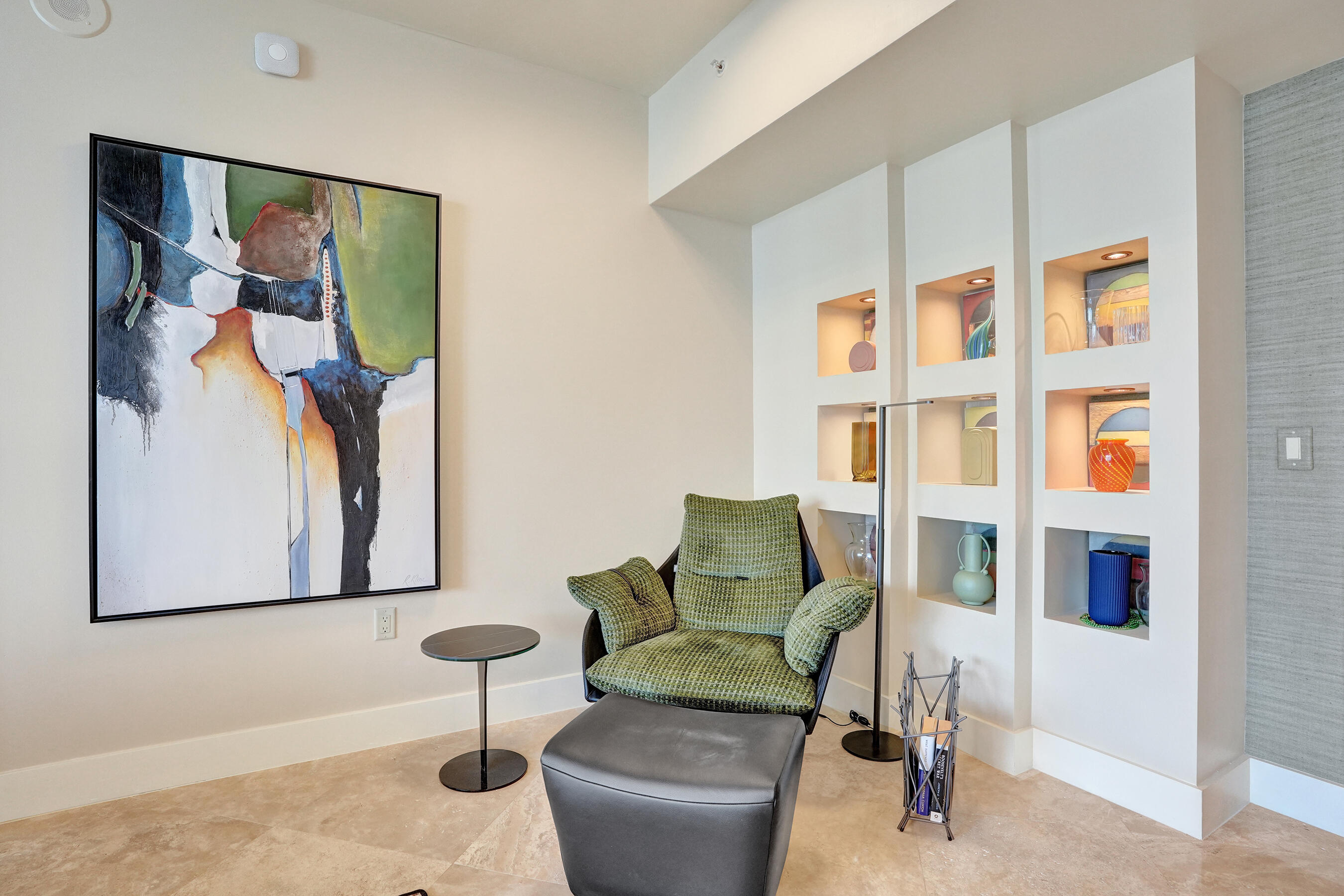 333 Las Olas #2906 Fort Lauderdale, FL 33301
