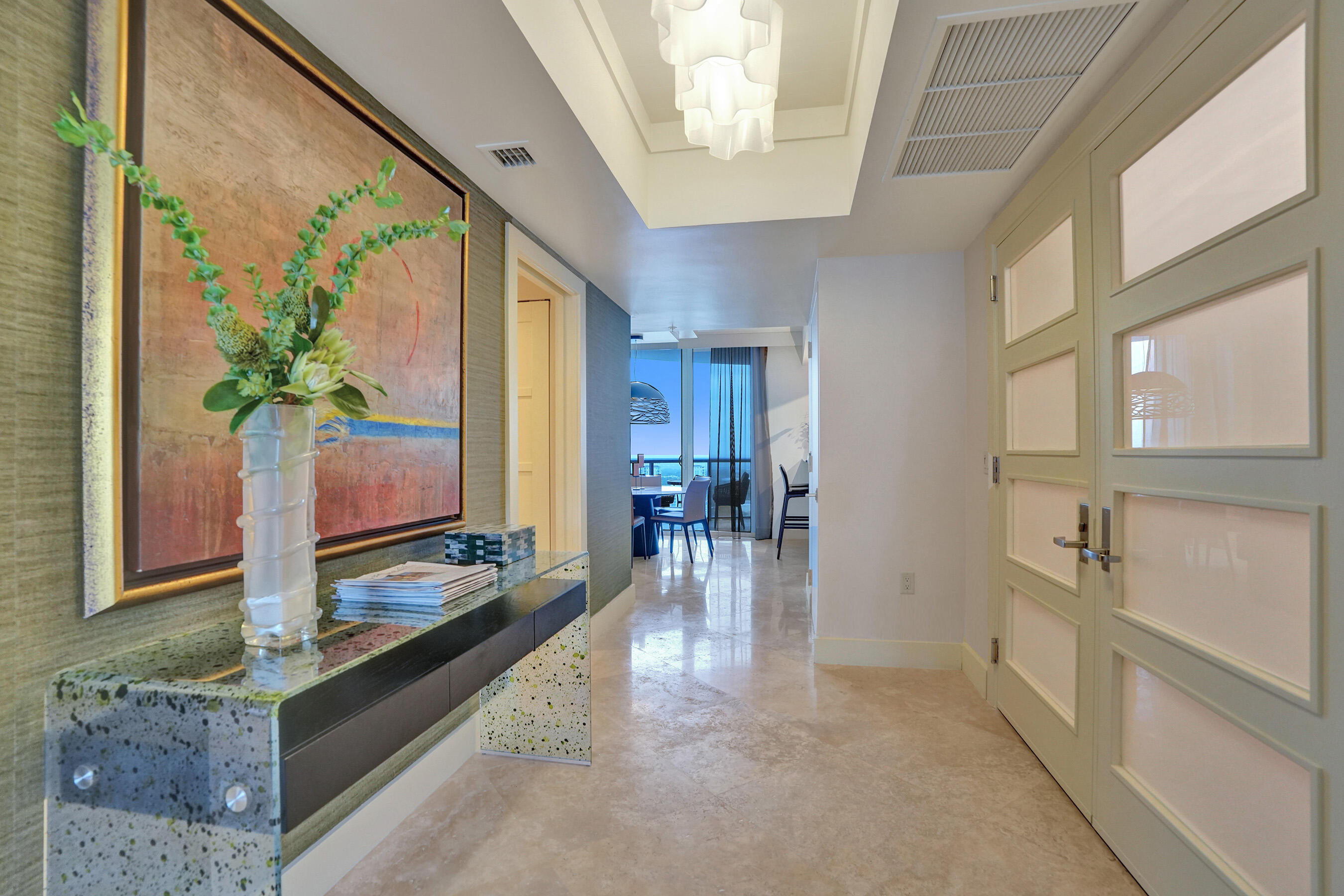333 Las Olas #2906 Fort Lauderdale, FL 33301