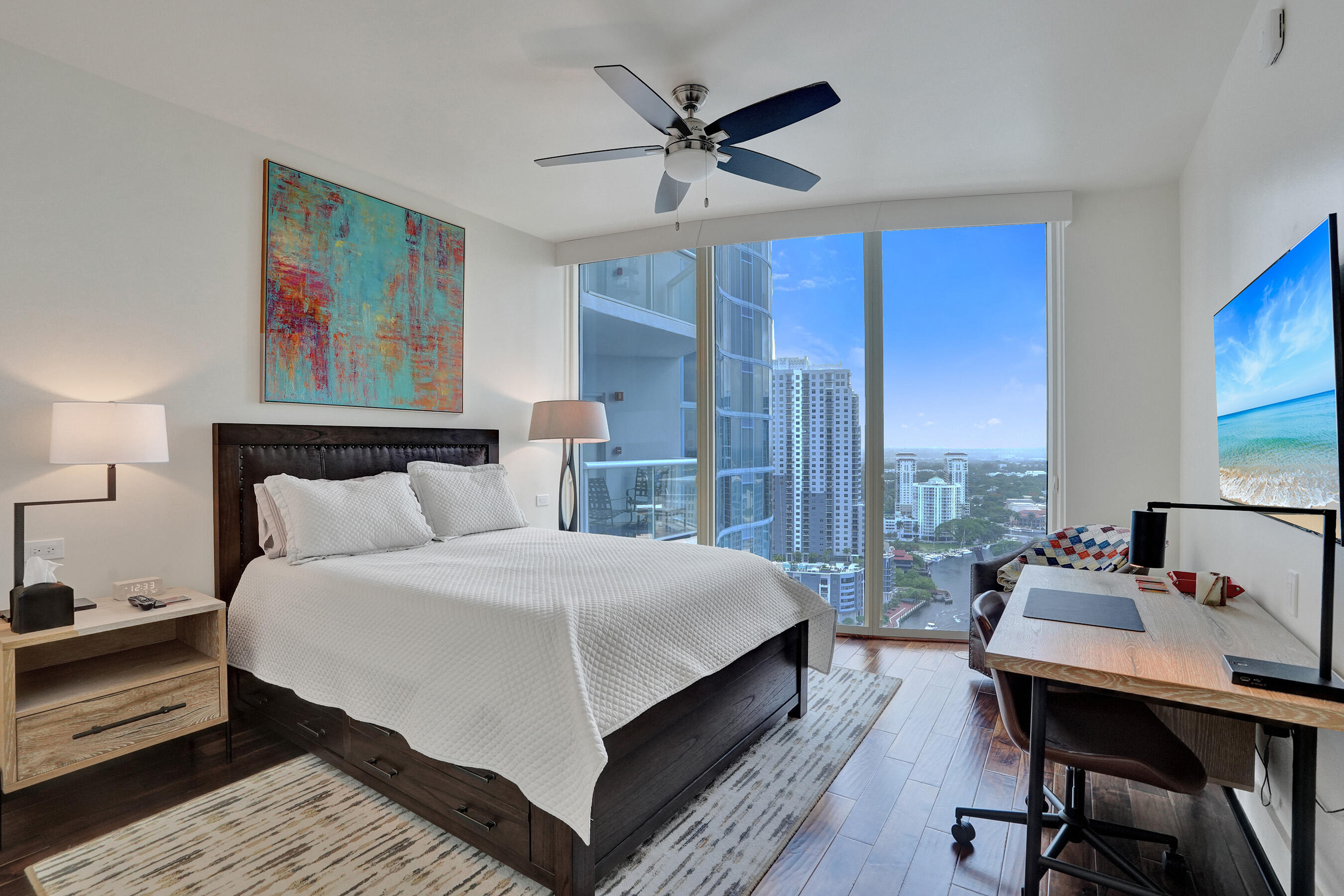 333 Las Olas #2906 Fort Lauderdale, FL 33301