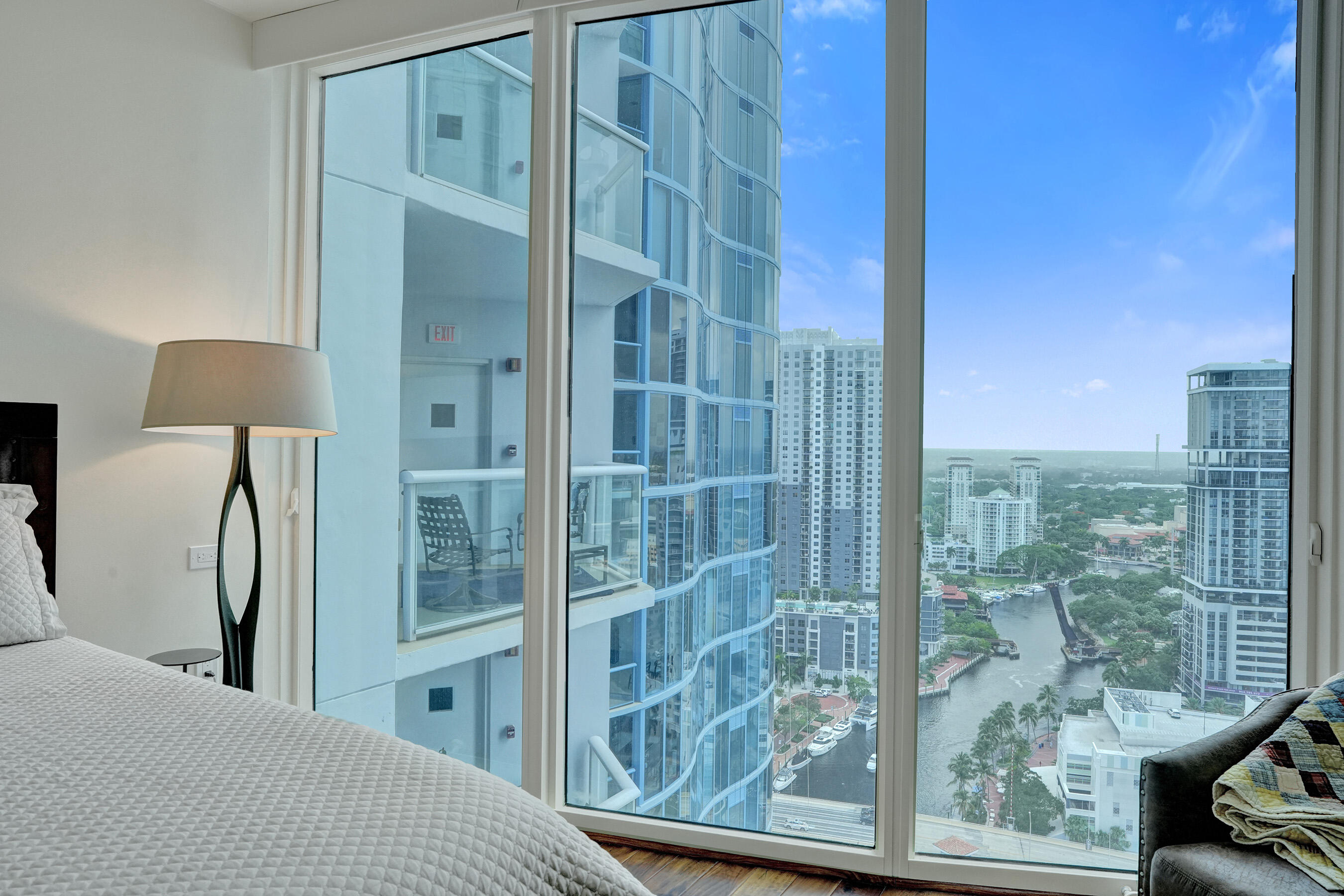 333 Las Olas #2906 Fort Lauderdale, FL 33301